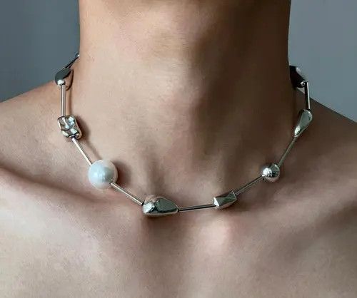 Jewelry Silver Geometric Pearl Accent Necklace, Modern Jewelry Size ONE SIZE - 1 Thumbnail