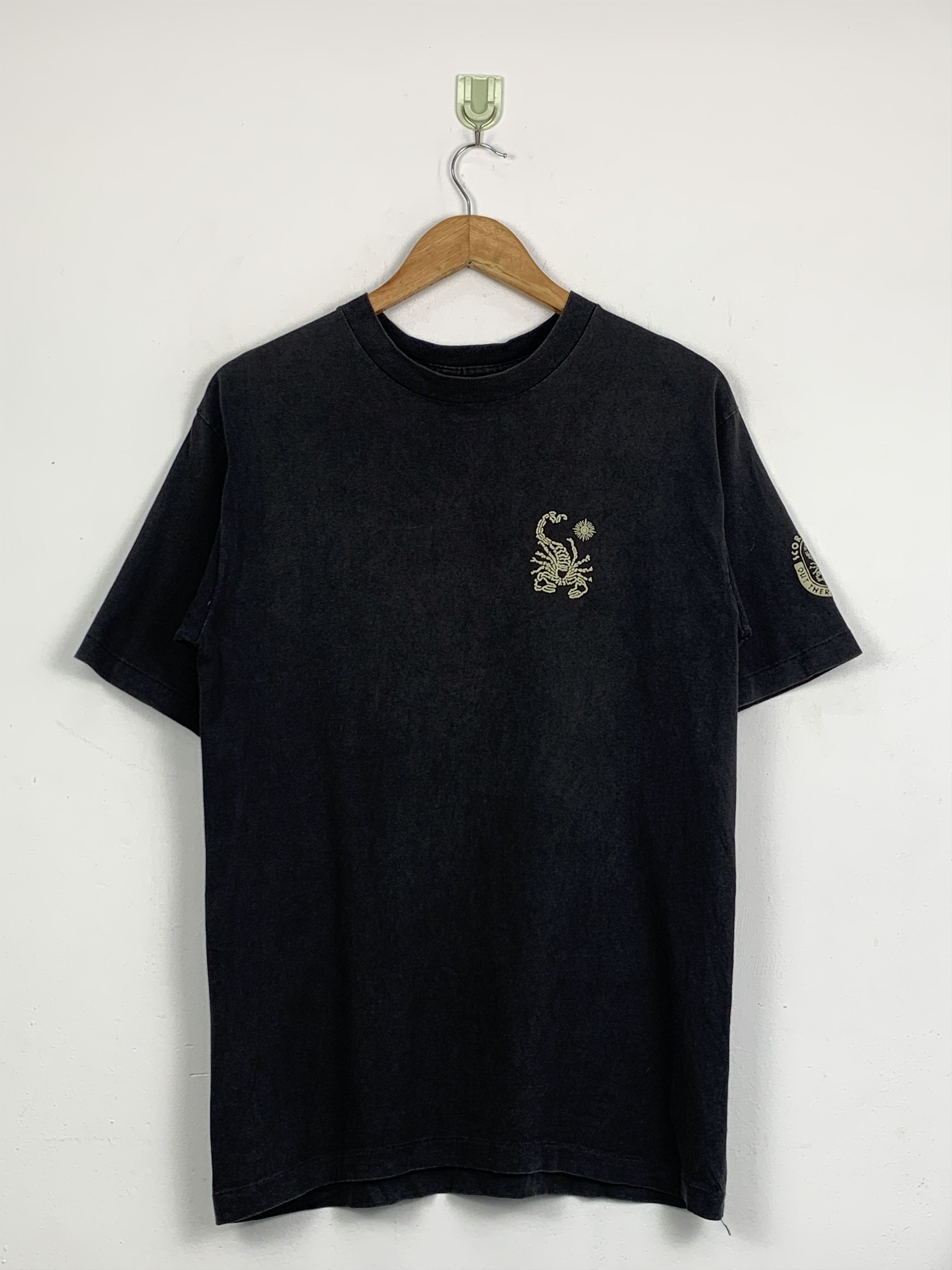 Other Vintage 90s Scorpion Bay Mas Tina Made In USA Tee TA0301 Size US M / EU 48-50 / 2 - 2 Thumbnail