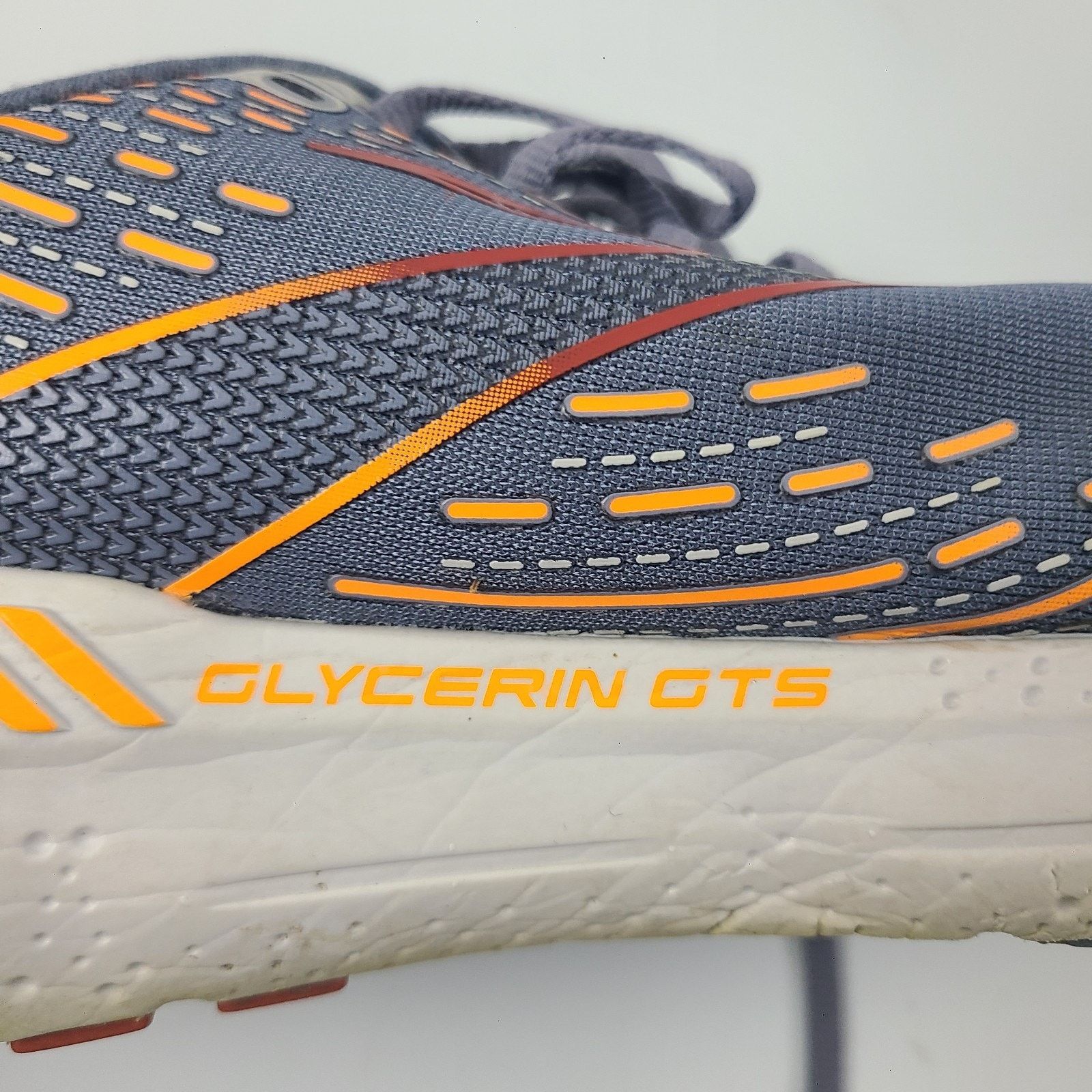 Brooks Brooks Men's Glycerin 20 Shoes, Grey/Chili Size 13 Size US 13 / EU 46 - 10 Thumbnail