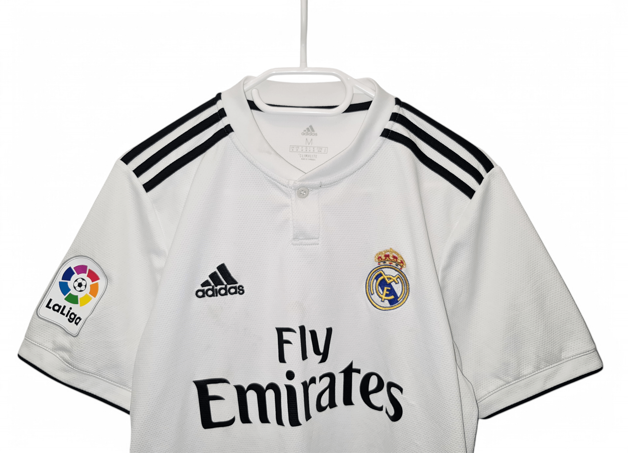 Adidas Real Madrid Jersey t-shirt Adidas Football 2018 Size M Size US M / EU 48-50 / 2 - 3 Thumbnail