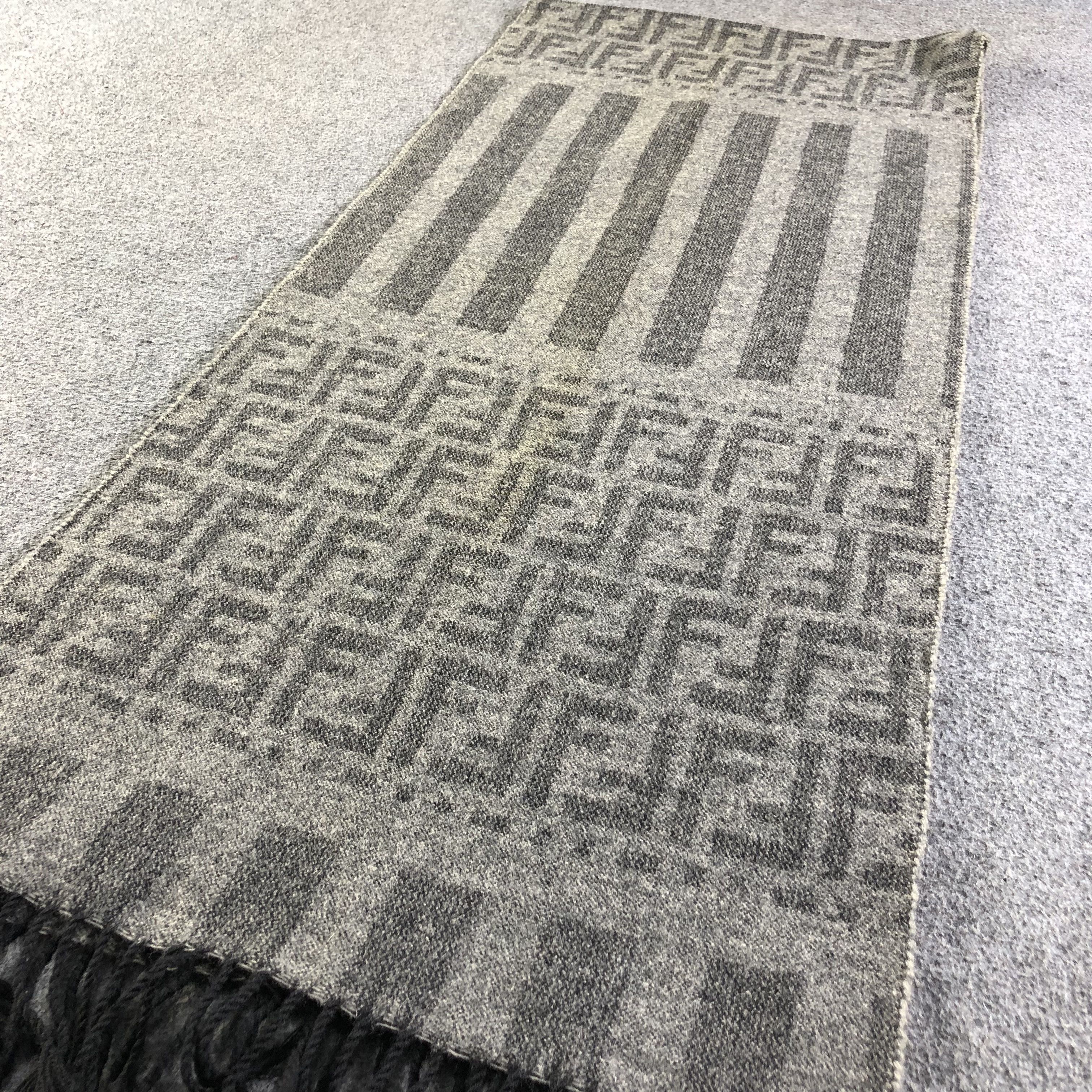 Fendi Fendi Monogram FF Wool Scarf Muffler V2045 Size ONE SIZE - 3 Thumbnail