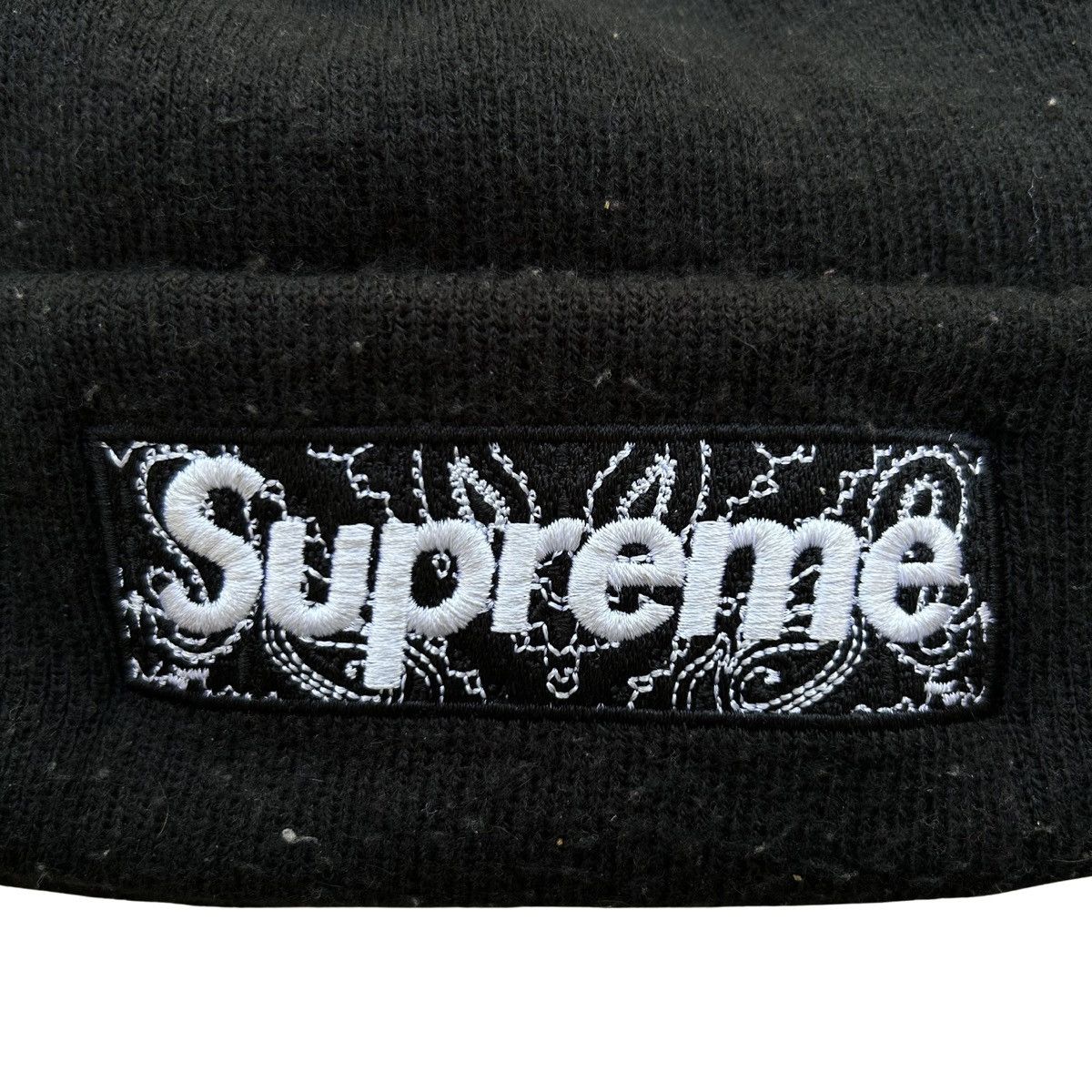 Supreme Supreme New Era Bandana Box Logo Beanie Black FW19 One Size Size ONE SIZE - 2 Thumbnail