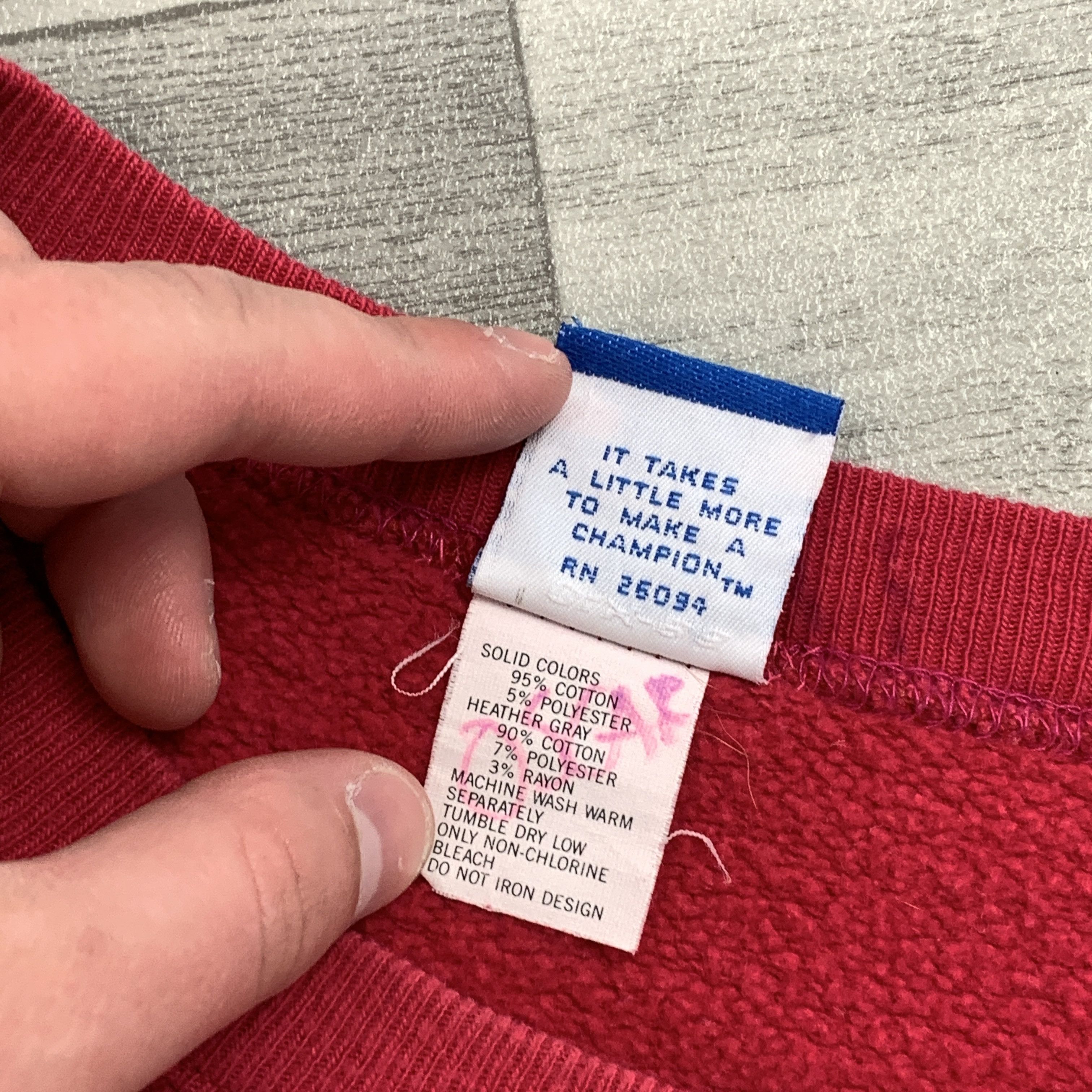 Champion Vintage Champion Made in USA Boxy Red Crewneck Sweatshirt Size US M / EU 48-50 / 2 - 5 Thumbnail