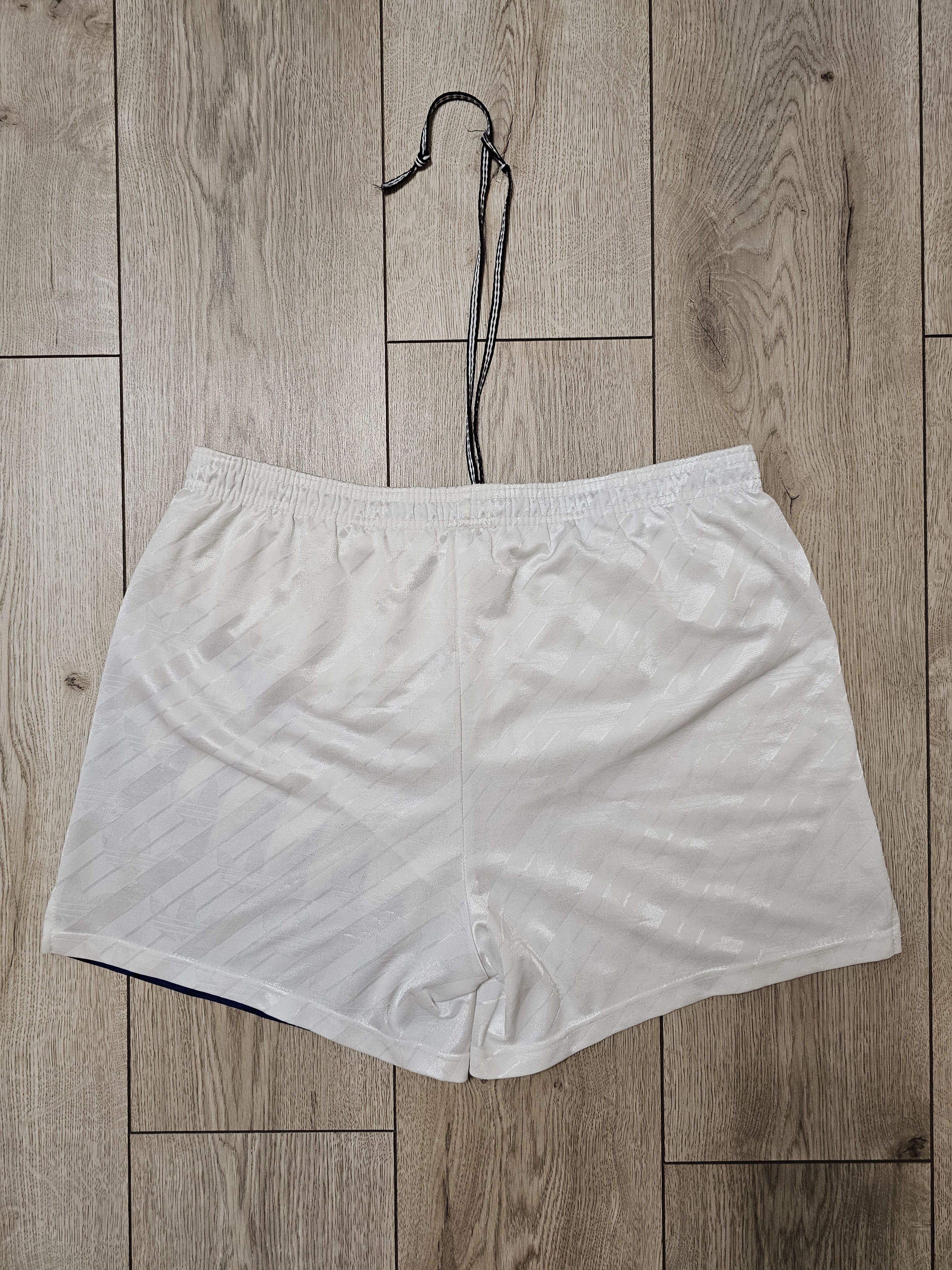 Adidas × Vintage ADIDAS SHORTS VINTAGE 90s TRAINING FOOTBALL SHORTS SOCCER Size US 36 / EU 52 - 2 Thumbnail