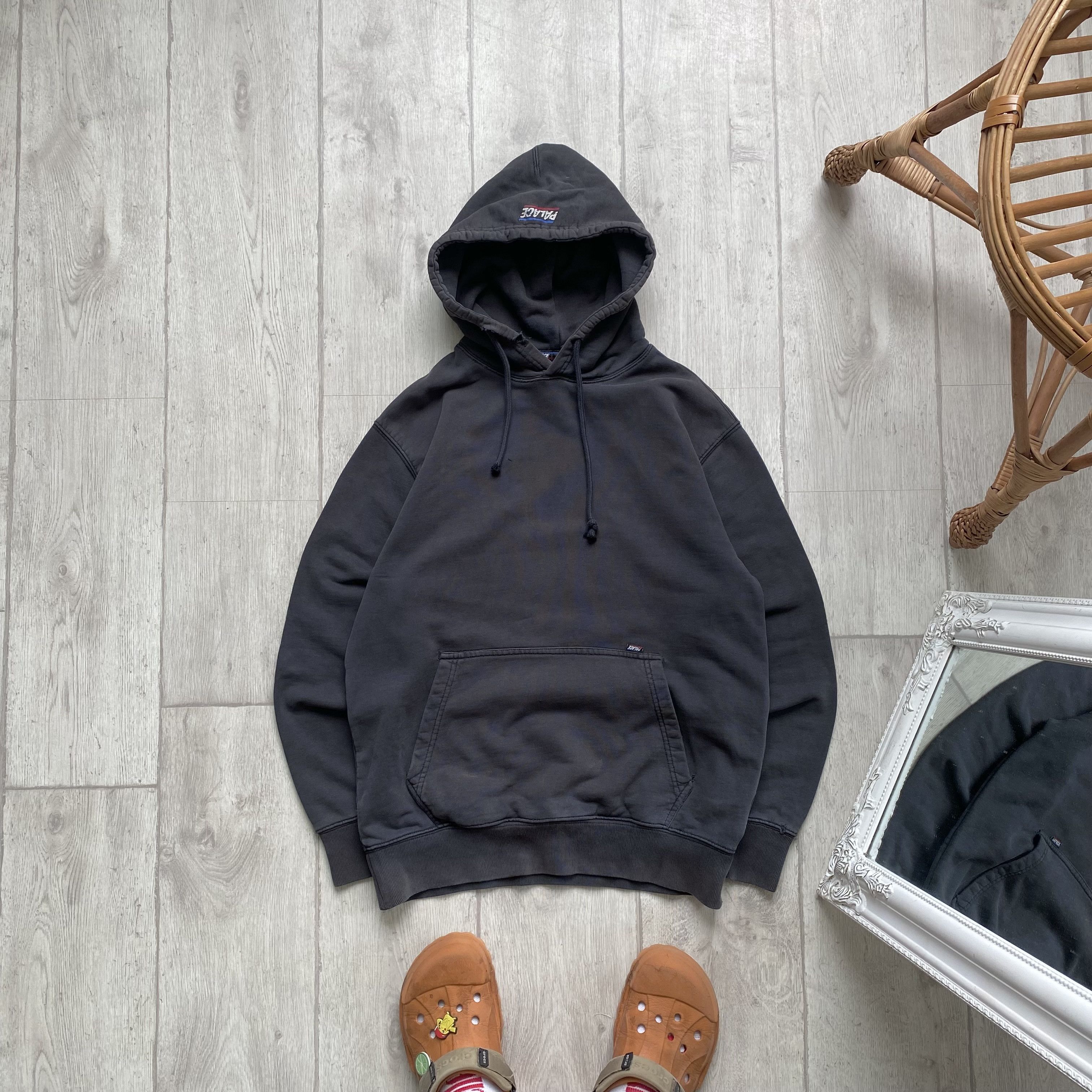Palace 🛹 Palace Trashed Heavy hoodie vintage skater surf Size US M / EU 48-50 / 2 - 1 Thumbnail