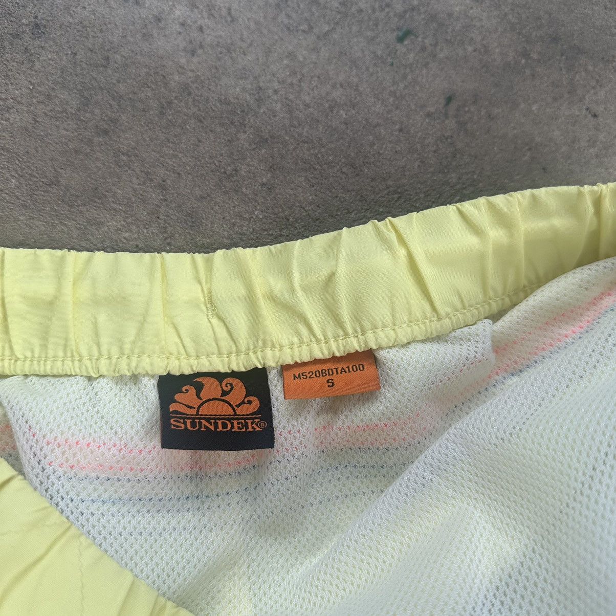 Sundek Sundek 31 Beach Board Shorts Trunks Bath Suit Size 30 S Size US 30 / EU 46 - 6 Thumbnail