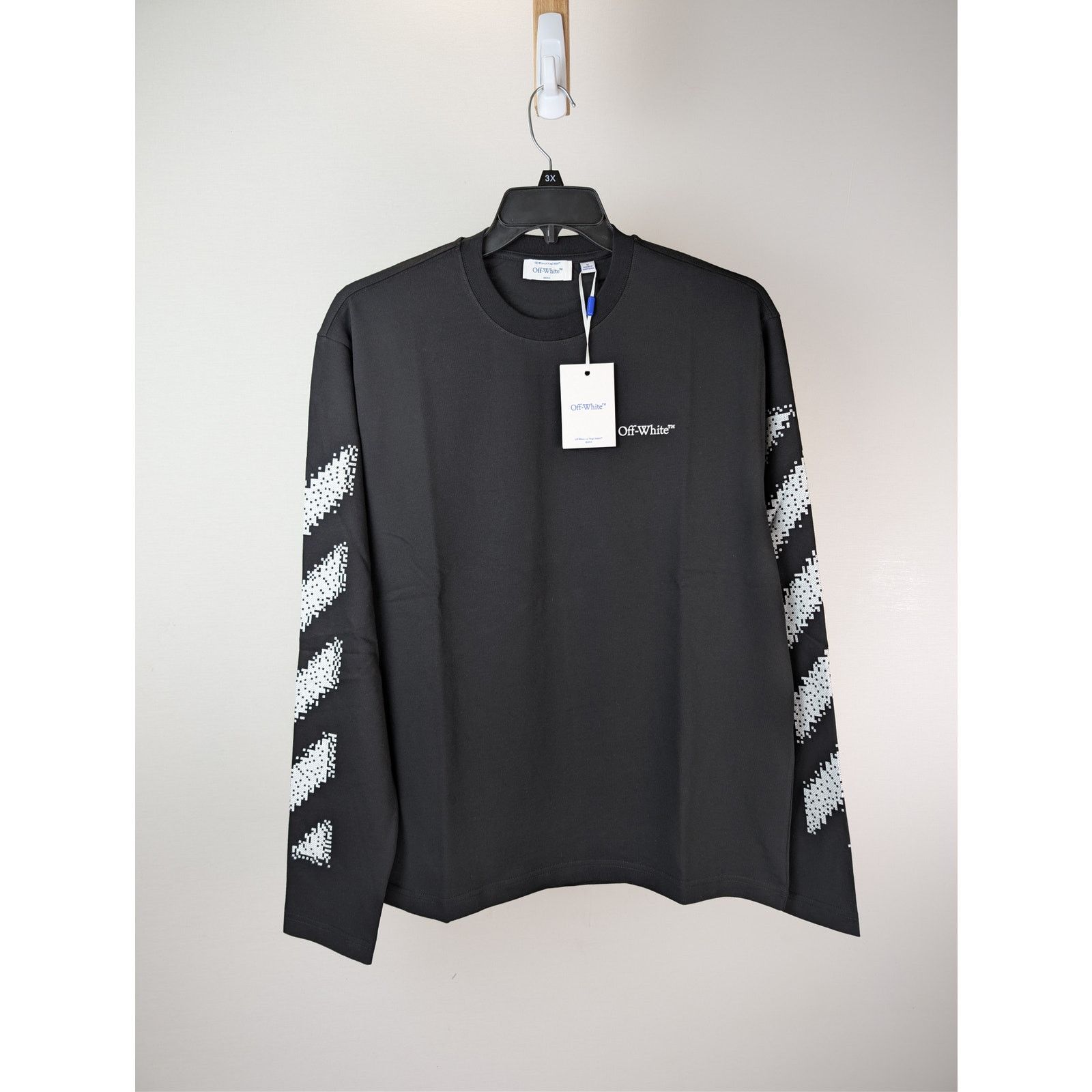 Off-White o1rshd1 Q:2 / Pixel Diag Skate L/S T-Shirt in Black/White Size US XL / EU 56 / 4 - 8 Thumbnail