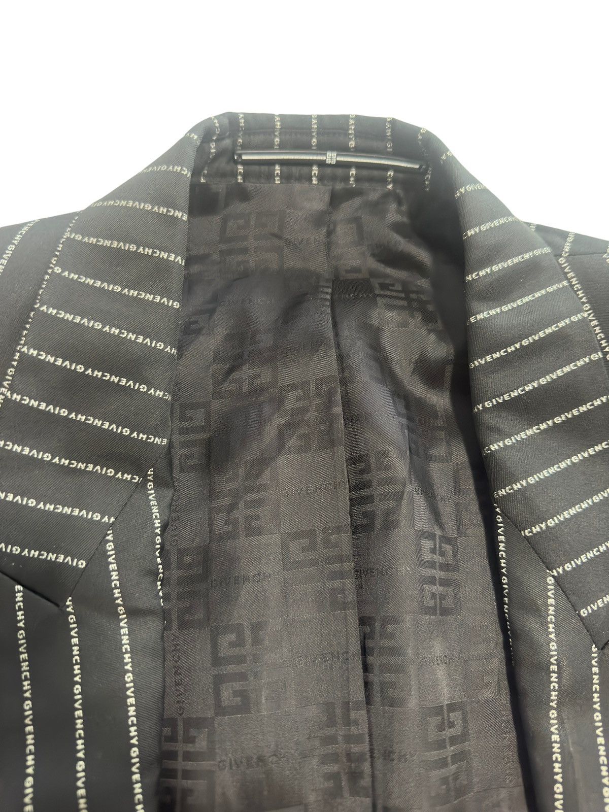 Givenchy Givenchy Logo Pinstripe Blazer Size 52L - 11 Thumbnail