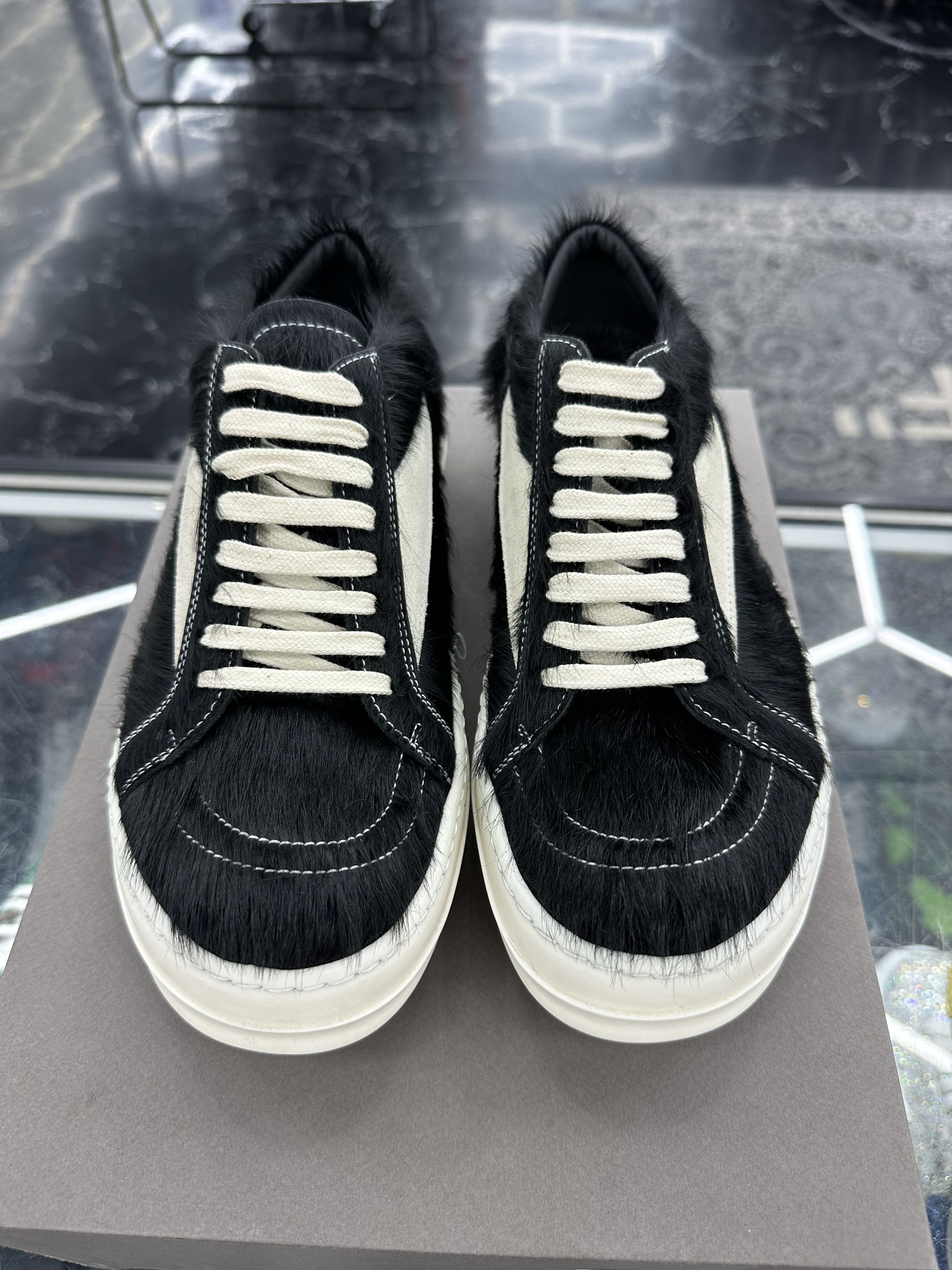 Rick Owens Vintage Low Sneaker Pony Hair Size US 8 / EU 41 - 2 Thumbnail