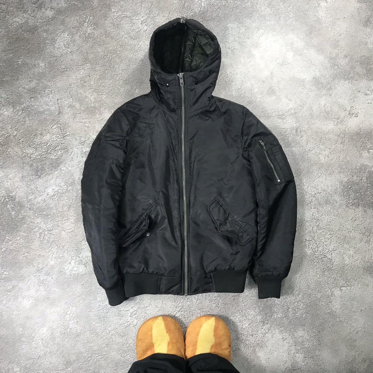 Vintage Vintage Y2K Quilted Bomber Jacket Hood Streetwear Logo S Size US S / EU 44-46 / 1 - 1 Thumbnail