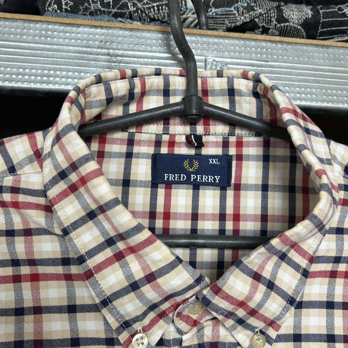 Fred Perry Vintage Fred Perry small logo checked y2k 90’s button shirt Size US XXL / EU 58 / 5 - 4 Thumbnail