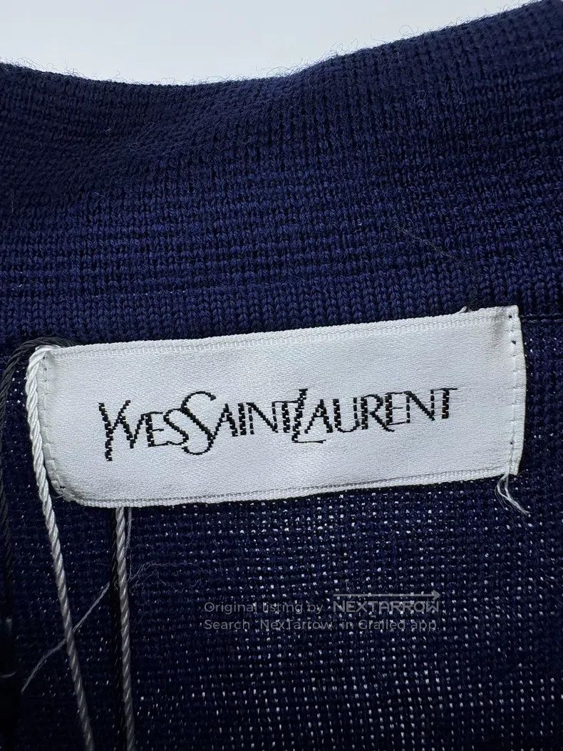 Saint Laurent Paris Saint Laurent Paris Gold-buttoned knit sweater Size US M / EU 48-50 / 2 - 4 Thumbnail