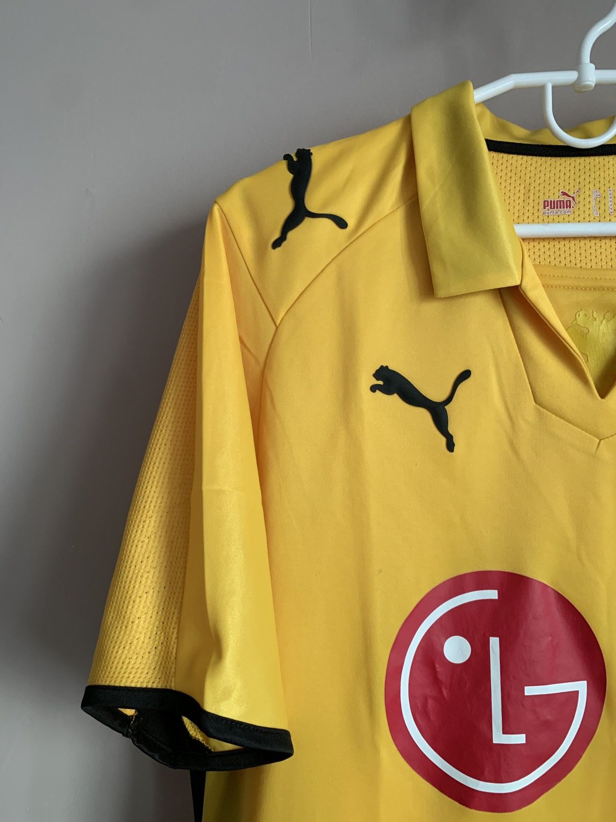Puma Aek Athens 2008 home Vintage Football Shirt Puma Soccer Sz M Size US M / EU 48-50 / 2 - 4 Thumbnail