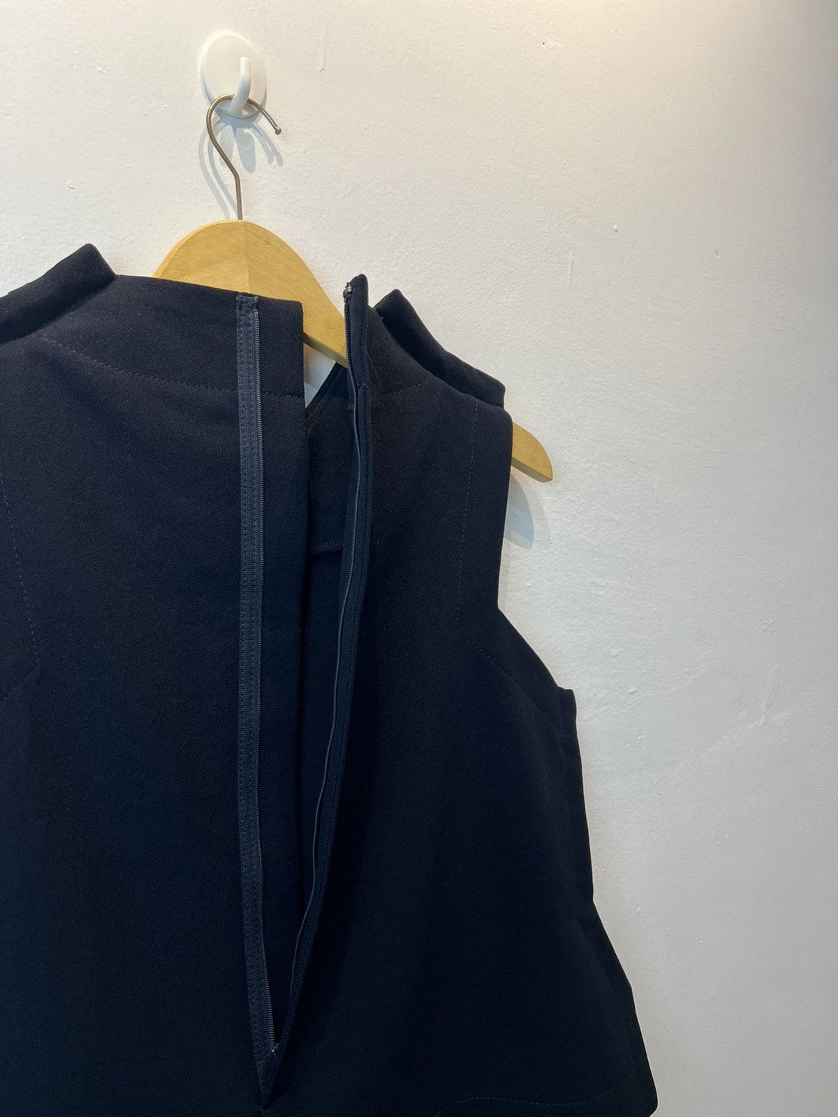 Comme des Garcons Fall 2012 Comme Des Garcons 2D Felt Top Size XS / US 0-2 / IT 36-38 - 5 Thumbnail