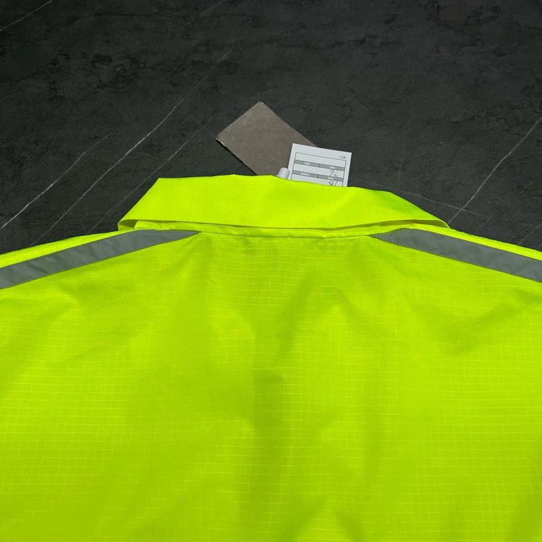 Balenciaga Balenciaga size 39 Fluorescent yellow black and white patc Size US L / EU 52-54 / 3 - 5 Thumbnail