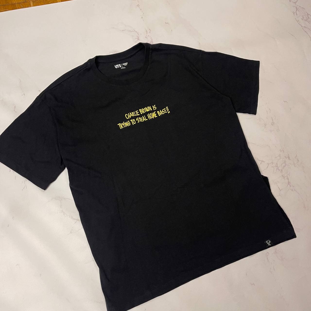 Vintage Vintage uniqlo t-shirt black basic print Size US L / EU 52-54 / 3 - 2 Thumbnail
