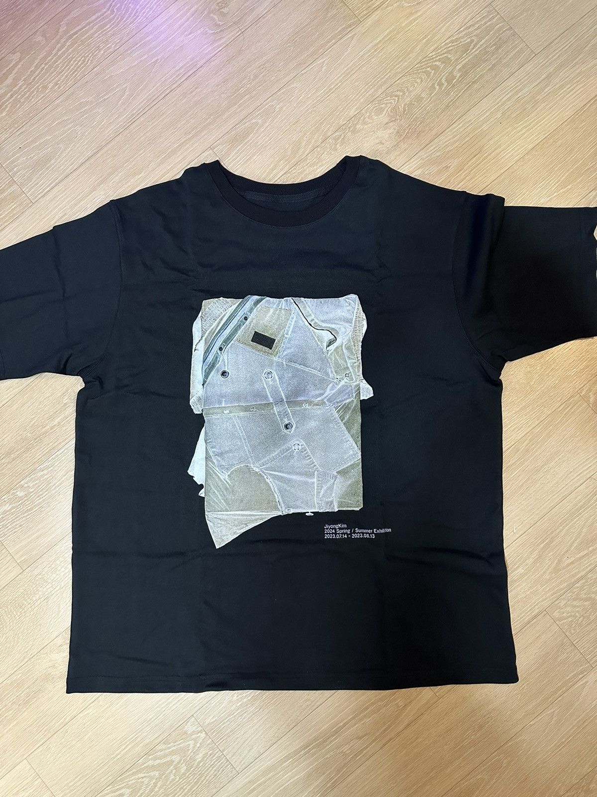 image of Jiyongkim 24Ss Exclusive T-Shirt in White, Men's (Size Large)