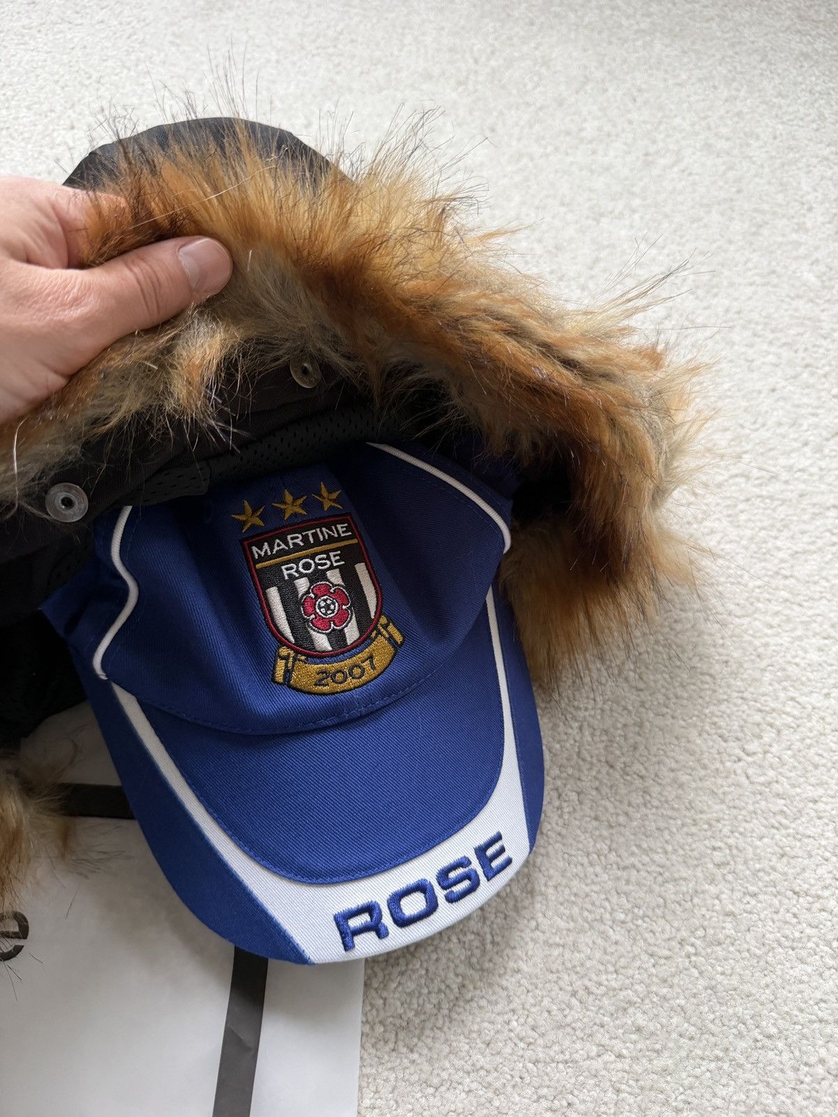Martine Rose FUR HOOD CAP Size ONE SIZE - 1 Thumbnail