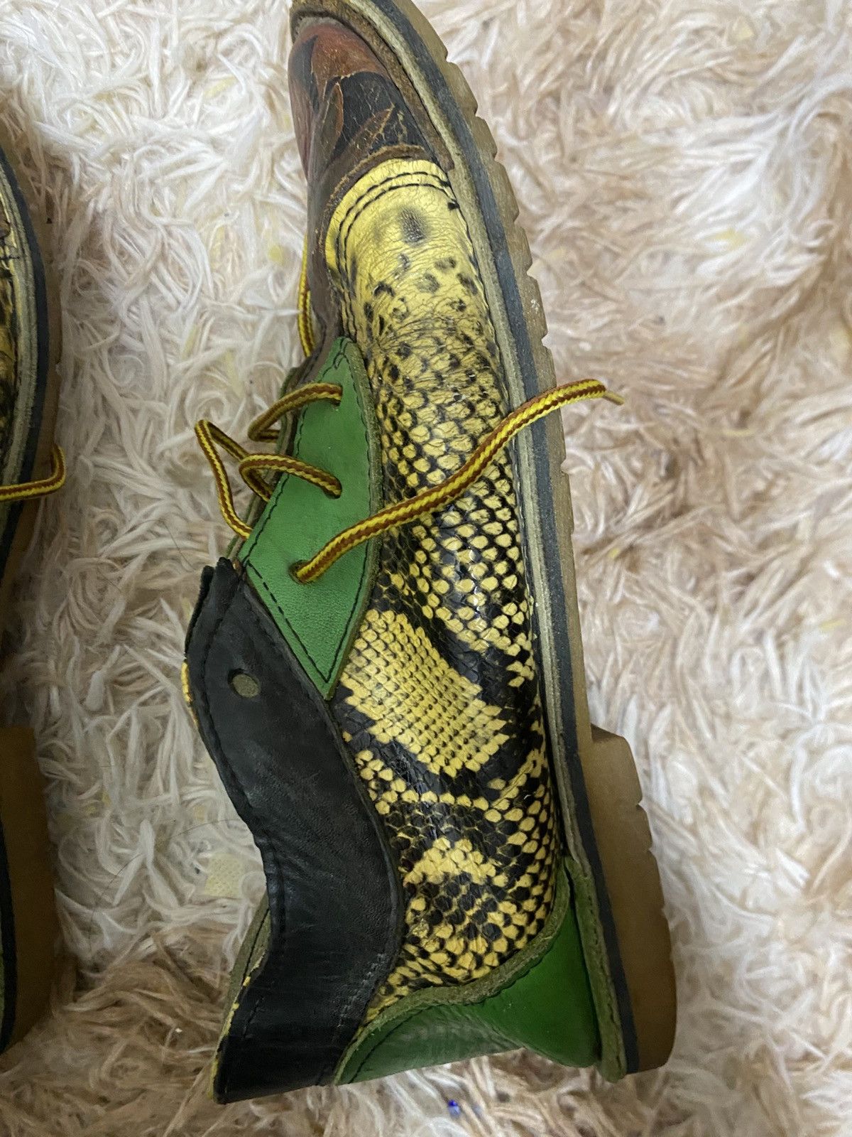 Other Custom Snakeskin-Style Leather Vibram Sole Lace-Up Shoes Size US 7.5 / EU 40-41 - 3 Thumbnail