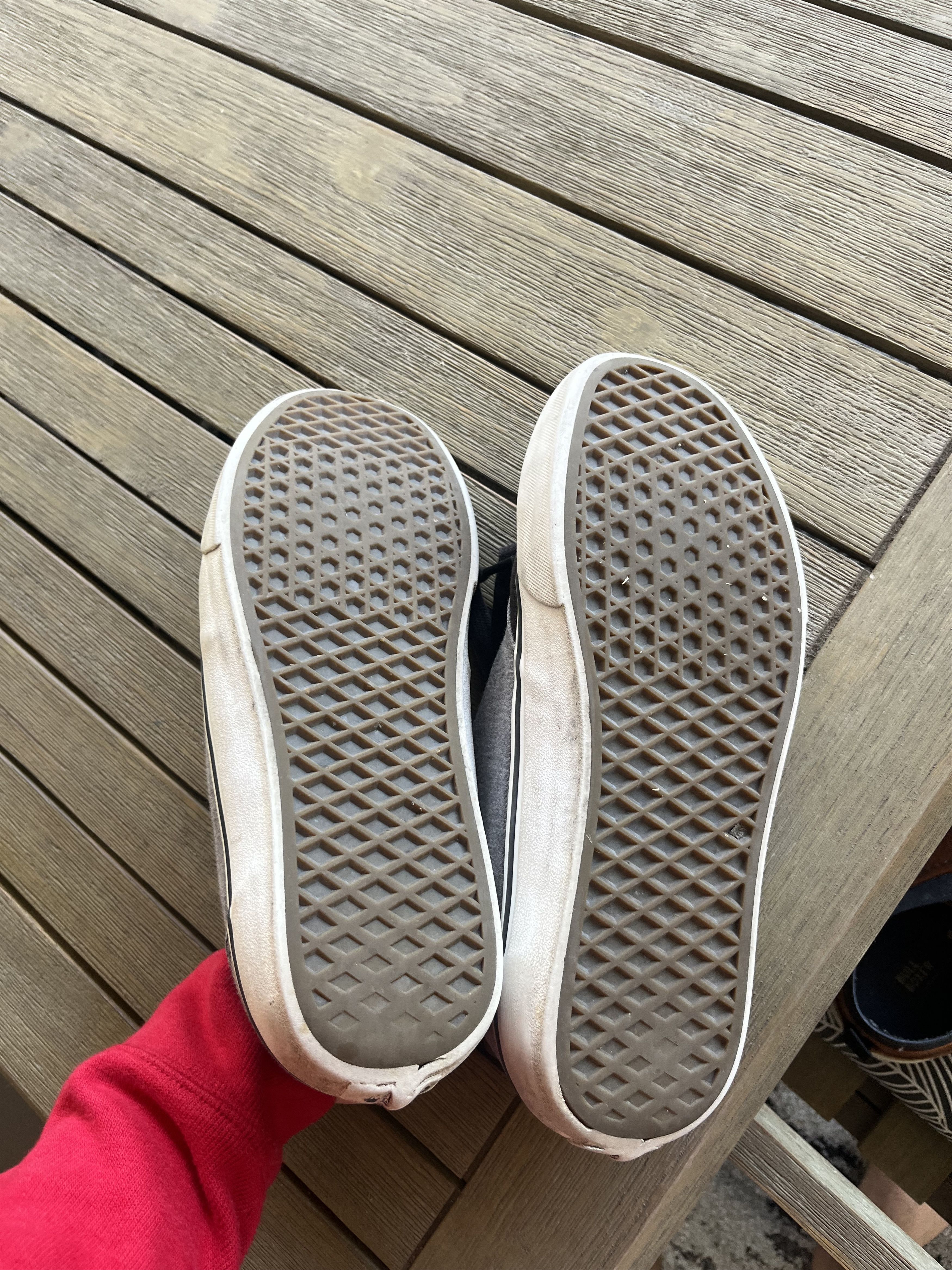 Vans Vans grey low top sneakers Size US 9.5 / EU 42-43 - 6 Thumbnail