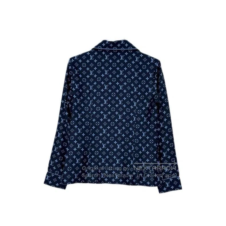 Louis Vuitton Louis Vuitton Blue full logo mulberry silk shirt Size XS / US 0-2 / IT 36-38 - 2 Thumbnail