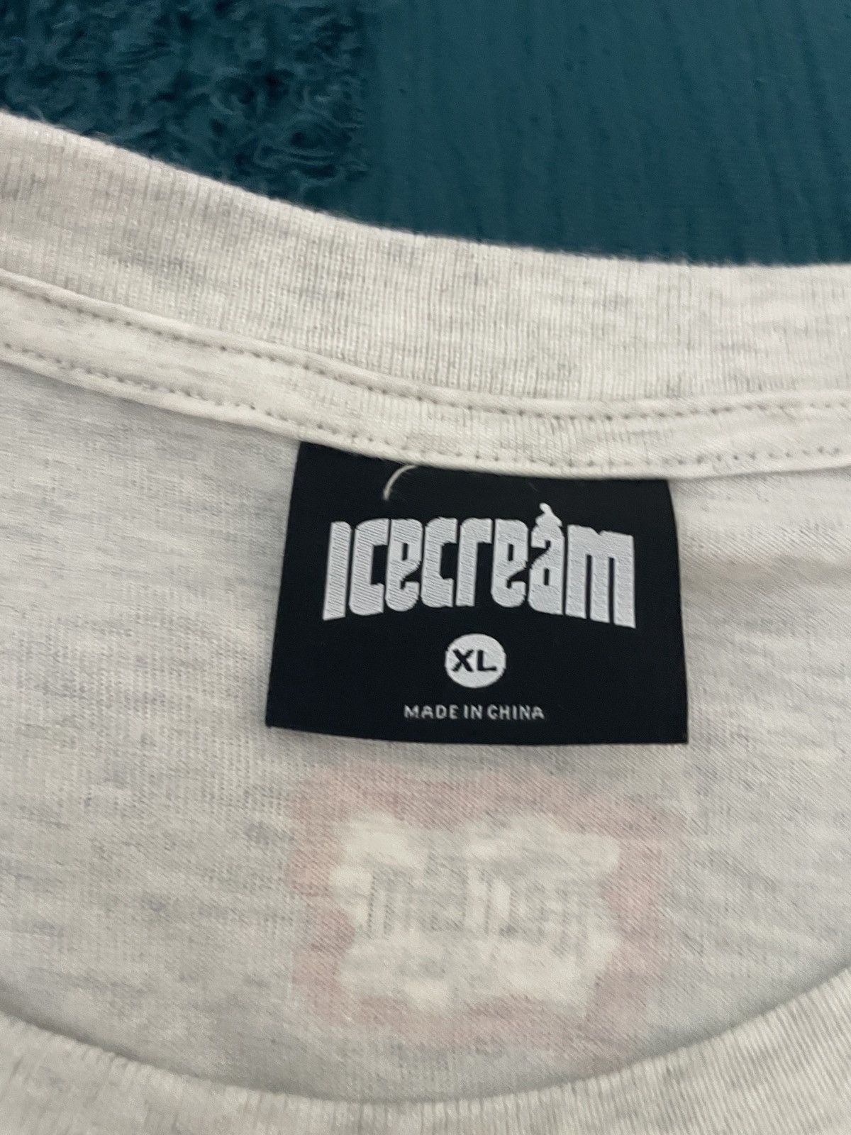 Icecream Ice Cream Fox & IC cone graphic tee Size US XL / EU 56 / 4 - 11 Thumbnail