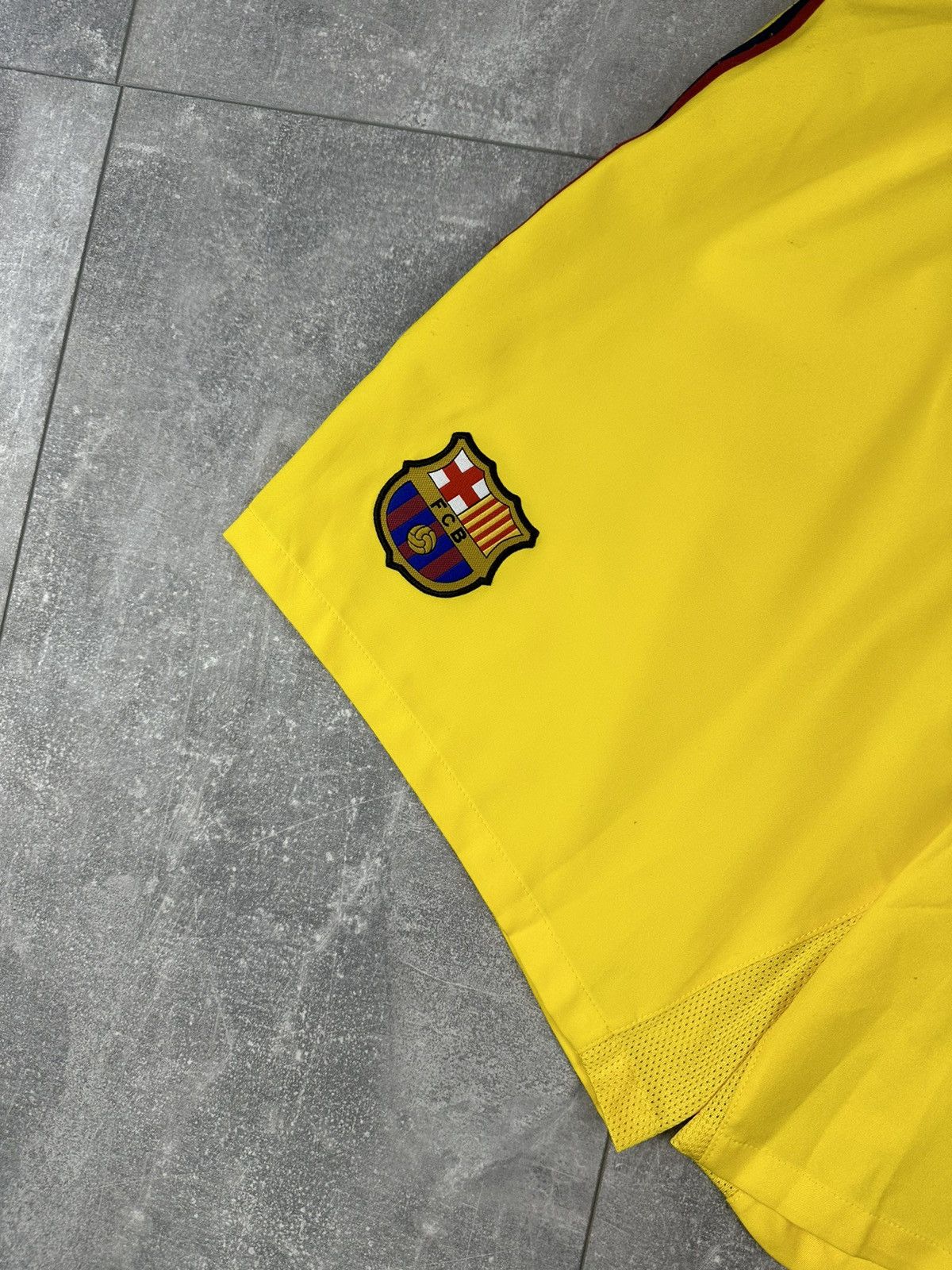 Nike Nike Barcelona FC 2012/13 Away Soccer Football Short Size US 34 / EU 50 - 3 Thumbnail