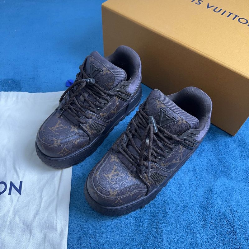 Louis Vuitton Louis Vuitton Trainer Maxi Low-Top Sneakers 0079 Size US 6.5 / EU 39-40 - 1 Thumbnail