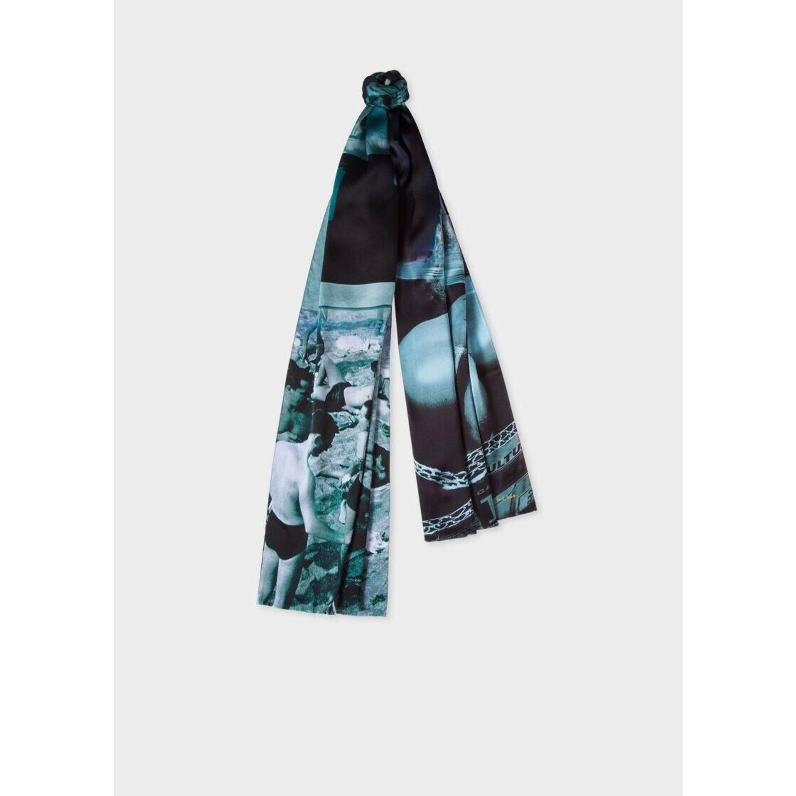 Paul Smith NWT Paul Smith $225 photo-print silk scarf, made in Italy. Size ONE SIZE - 1 Thumbnail
