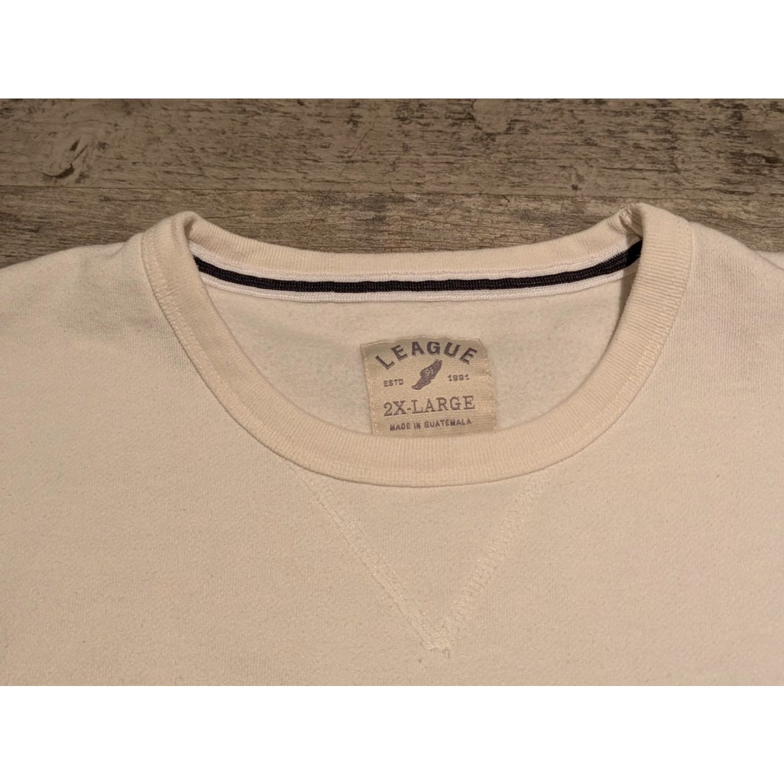 Vintage Lawrence Tech University Blue Devils Adult Crewneck Sweatshirt White 2XL Crewneck Pullover Fleece League Size XXL / US 16-18 / IT 52-54 - 7 Thumbnail