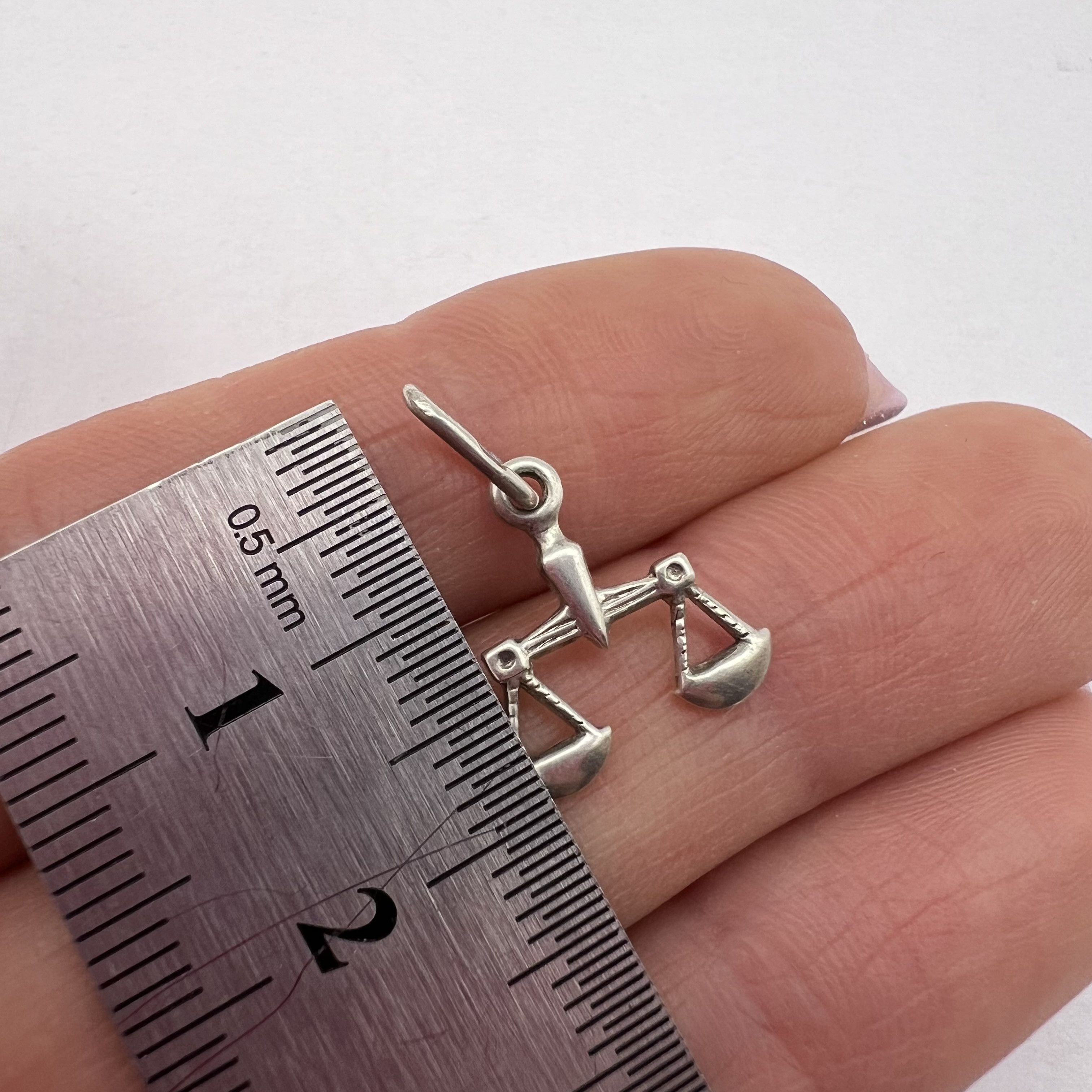 Vintage Vintage USSR Pendant Sterling Silver 925 Zodiac Sign 0.6 Size ONE SIZE - 5 Thumbnail