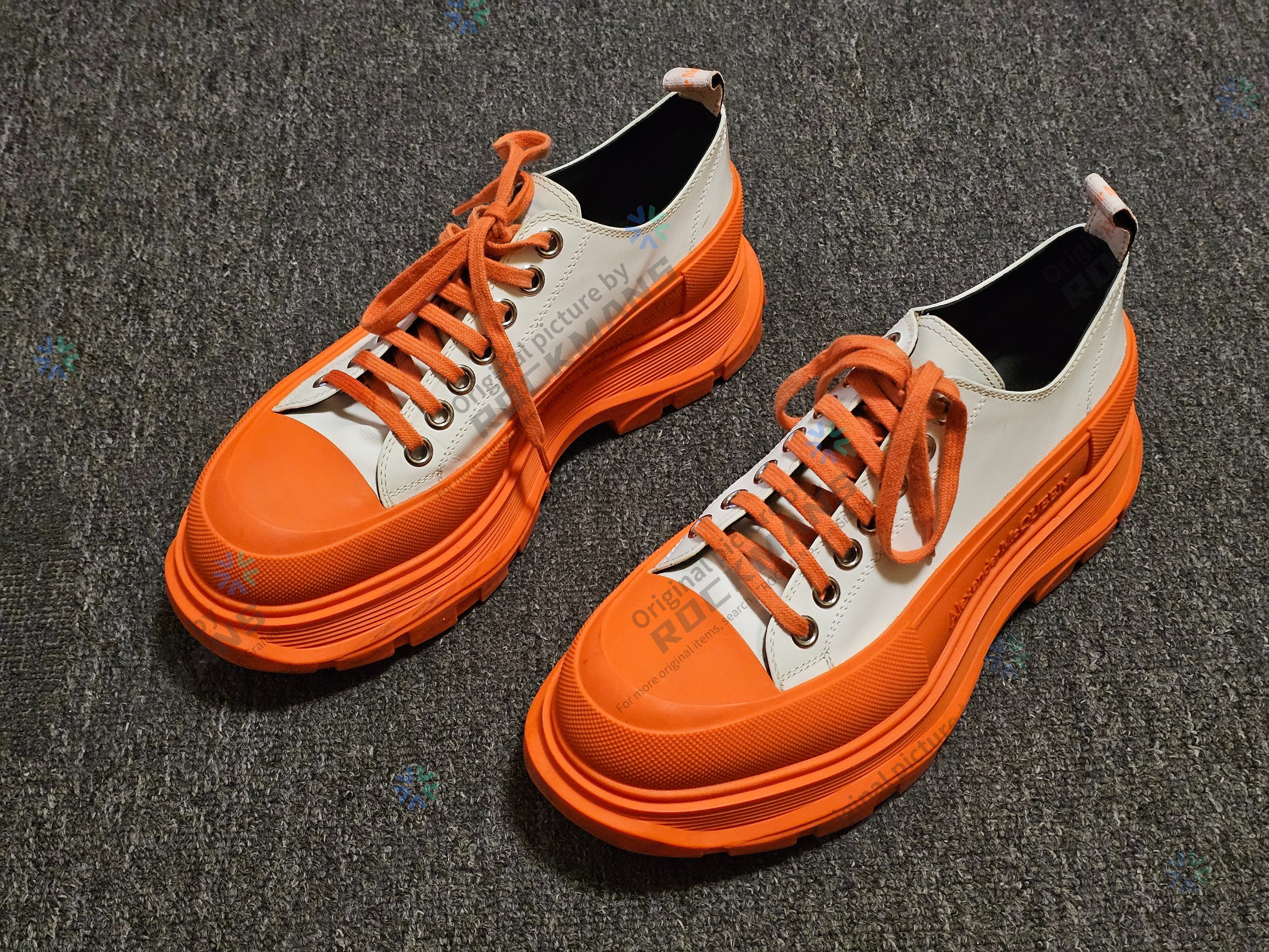 Alexander McQueen Alexander McQueen Tread Slick Sneakers 40 Like 41 Size US 7 / EU 40 - 1 Thumbnail