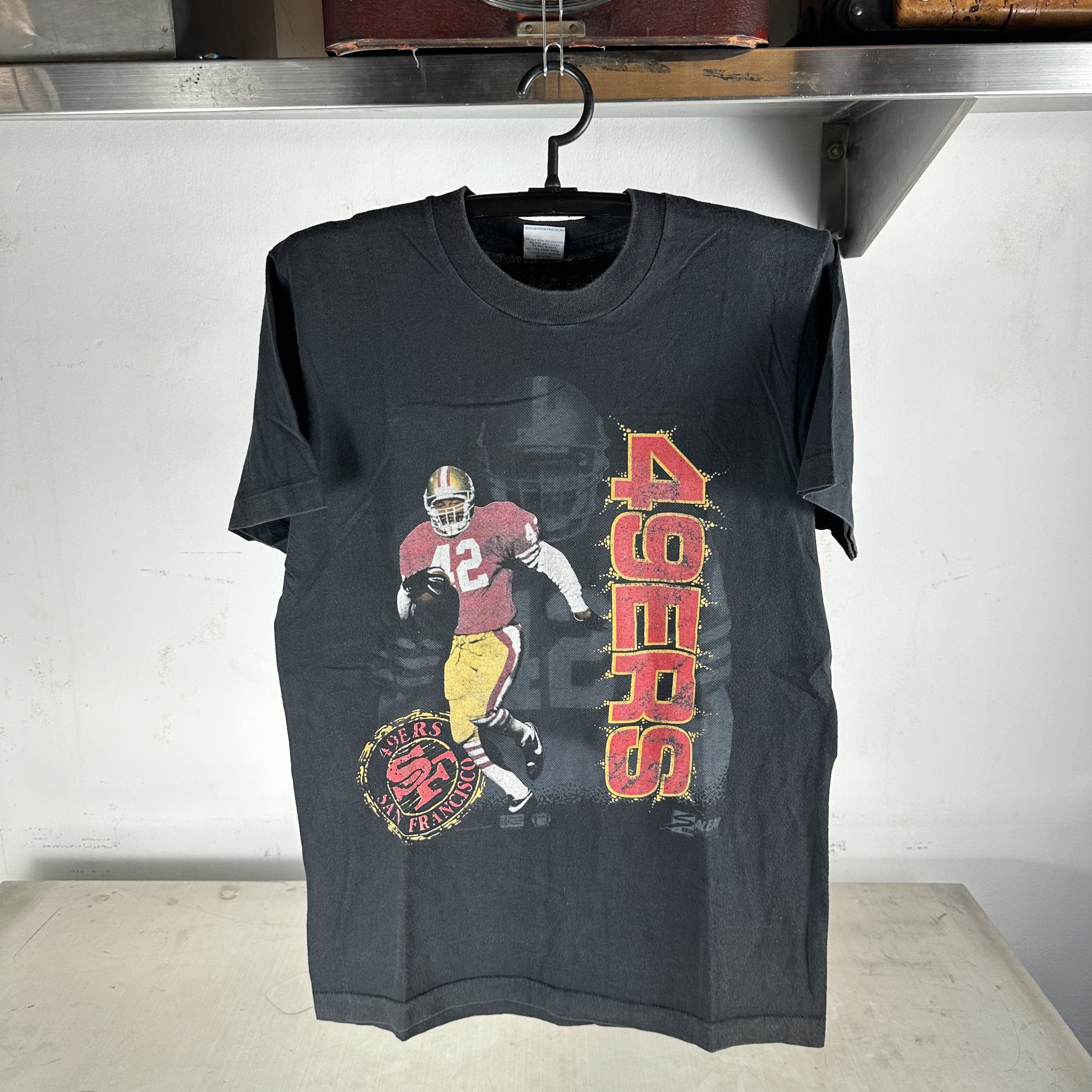 Vintage ​Vintage 1990 Ronnie Lott San Francisco 49ers NFL Salem Tee Size US M / EU 48-50 / 2 - 1 Thumbnail