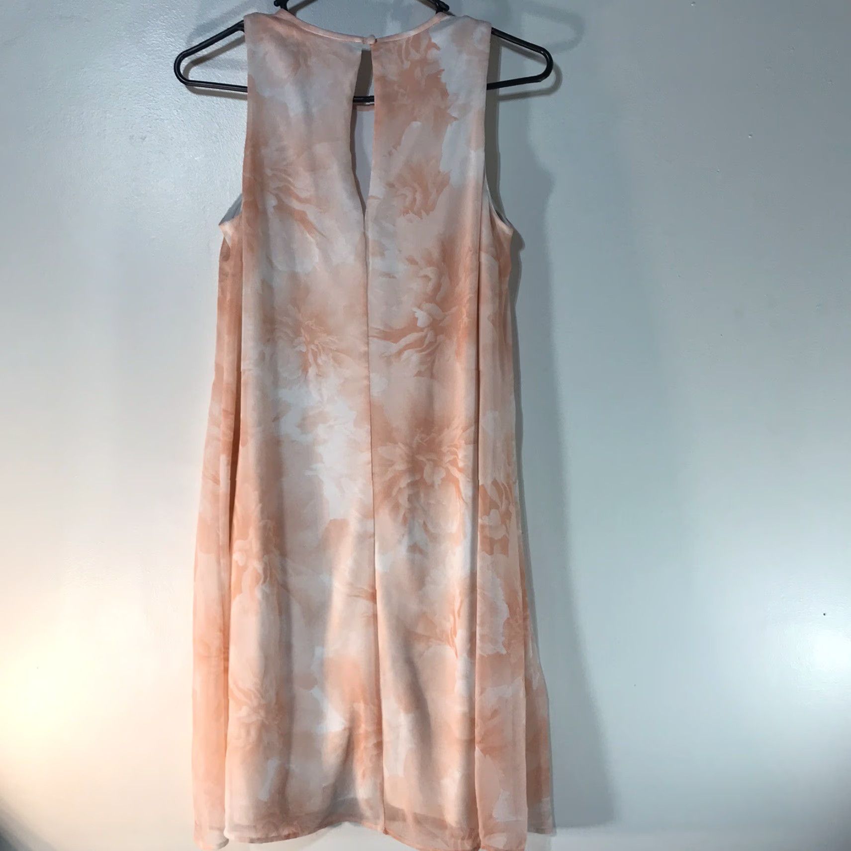Calvin Klein Calvin Klein Floral Sleeveless Knee Length Dress Womens Size 6 White Peach Spring Summer Chiffon Button A-Line Size M / US 6-8 / IT 42-44 - 2 Thumbnail