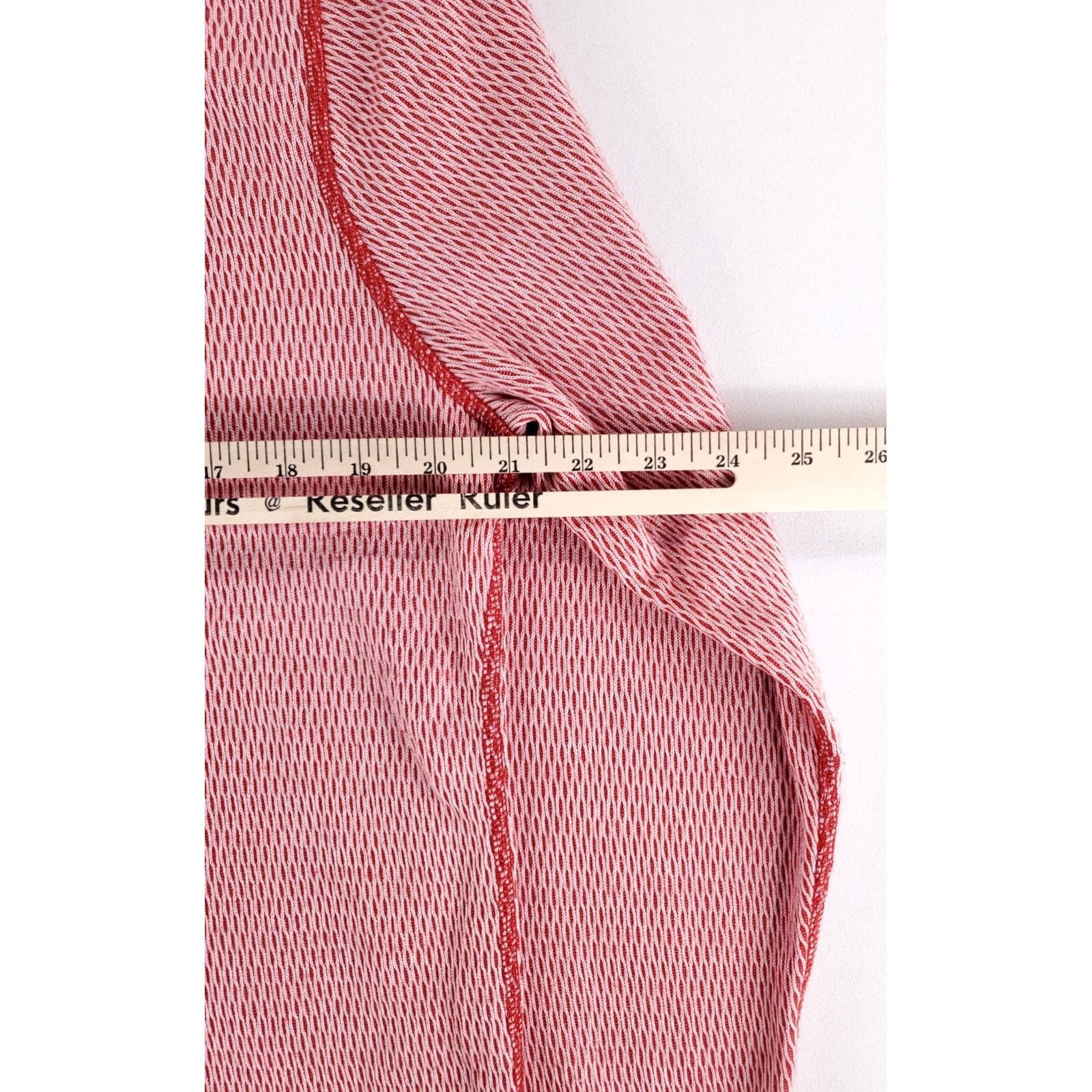 Wallace & Barnes Wallace & Barnes Shirt Red Mens L Crew Neck Knit Long Sleeve Pullover Textured Knit Shirt Size US L / EU 52-54 / 3 - 6 Thumbnail