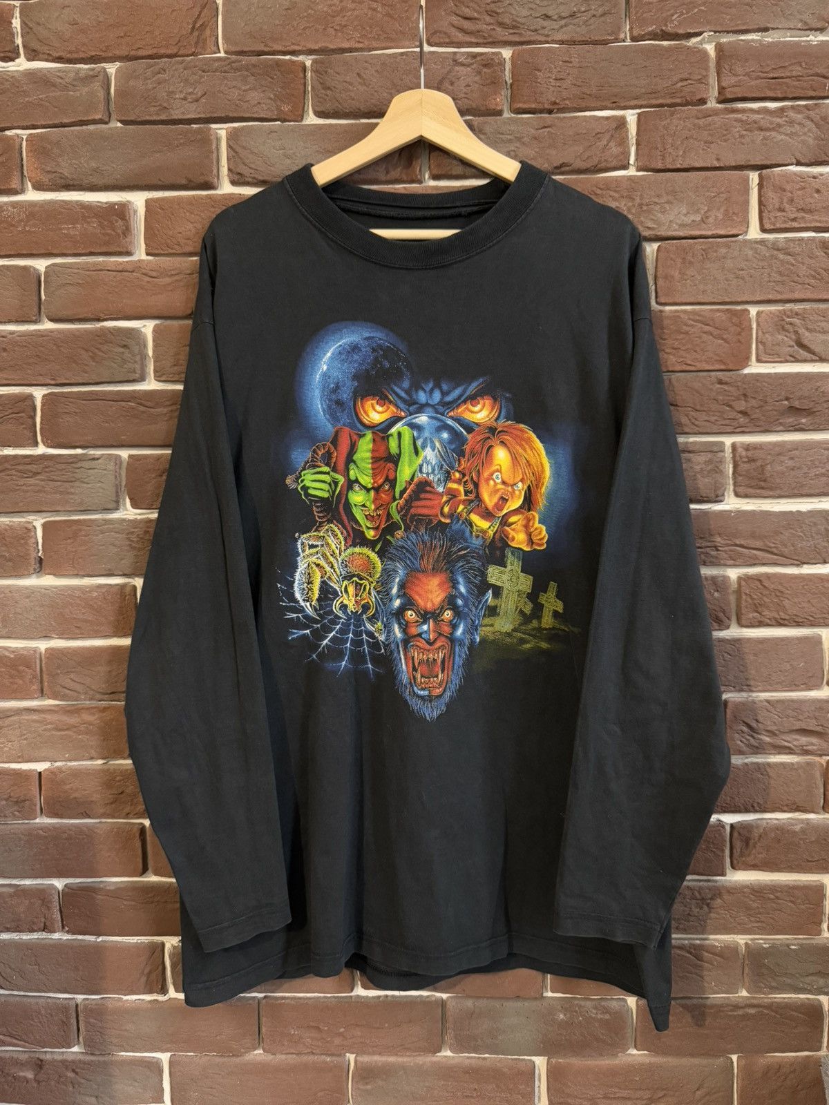 Band Tees Rare Vintage 1996 Thunderdome Wizard Gabber Band Tshirt 90s Size US XL / EU 56 / 4 - 1 Thumbnail