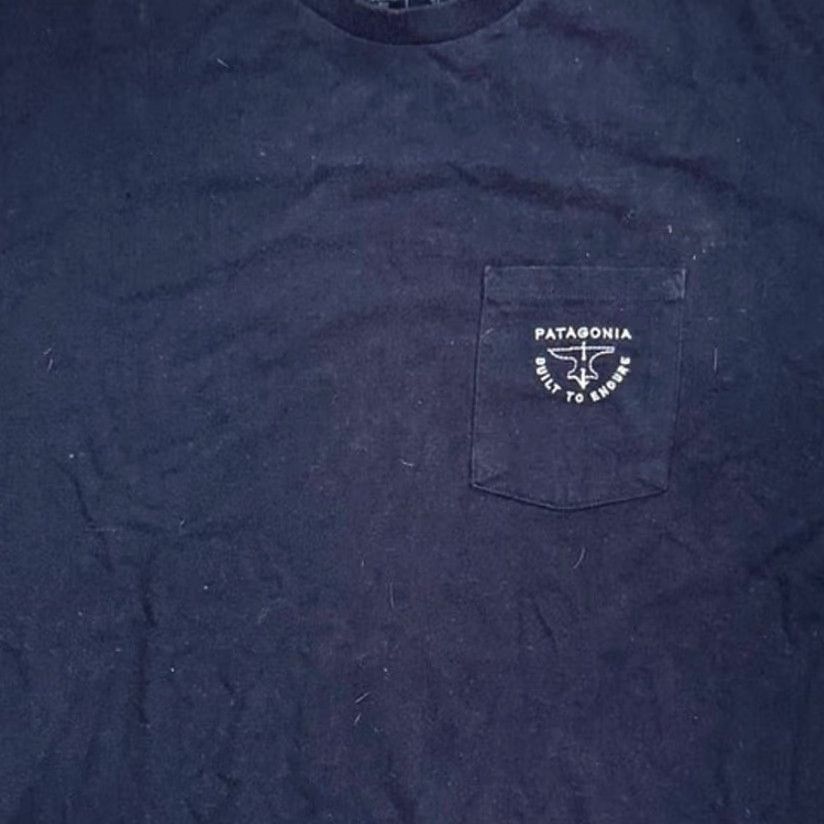 Patagonia Patagonia Built To Endure Pocket Responsibili-Tee T-Shirt Size L Navy Blue Mens Size US L / EU 52-54 / 3 - 3 Thumbnail