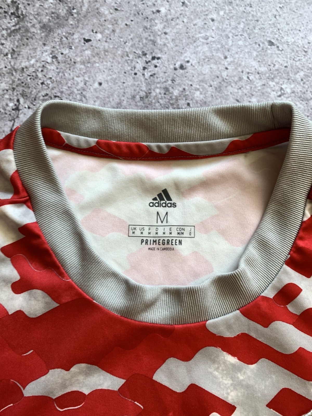Adidas 🔥ADIDAS MANCHESTER UNITED 2022 TRAINING BLOCKCORE JERSEY Size US M / EU 48-50 / 2 - 6 Thumbnail