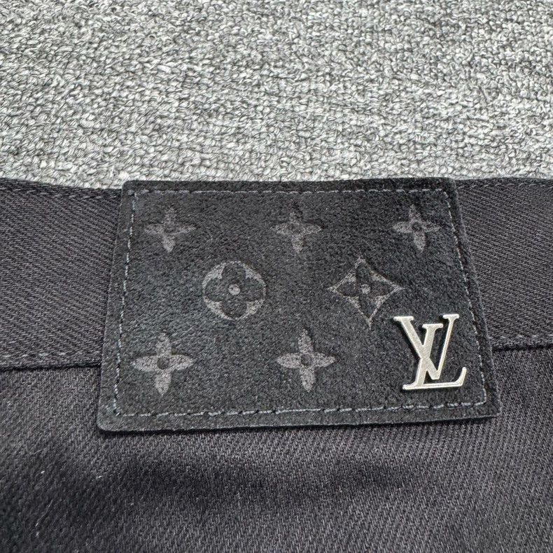 Louis Vuitton Louis Vuitton Graffiti print cargo jeans Size US 31 - 6 Thumbnail