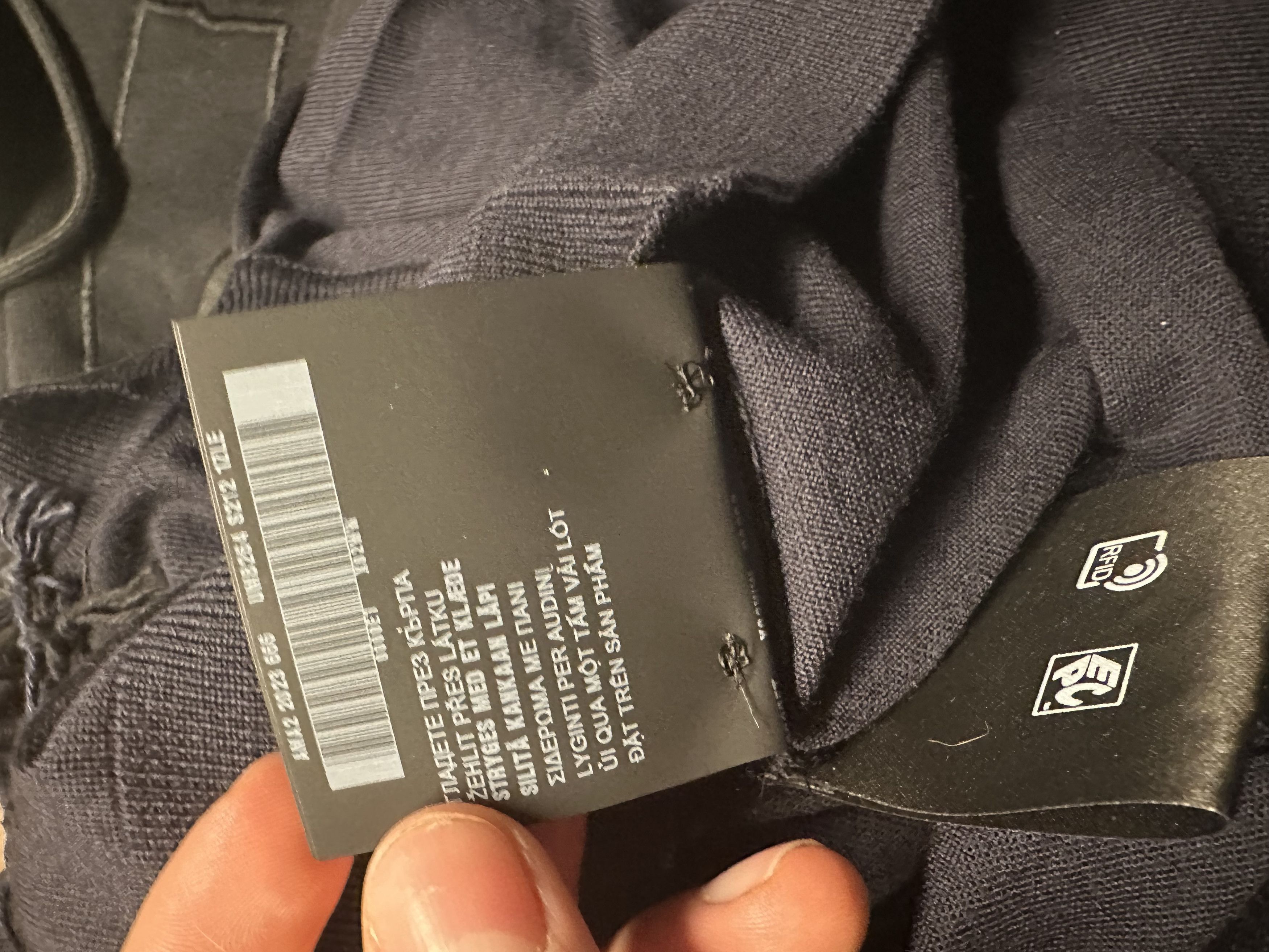 Prada Midnight Blue Wool Sweater Size US M / EU 48-50 / 2 - 13 Thumbnail