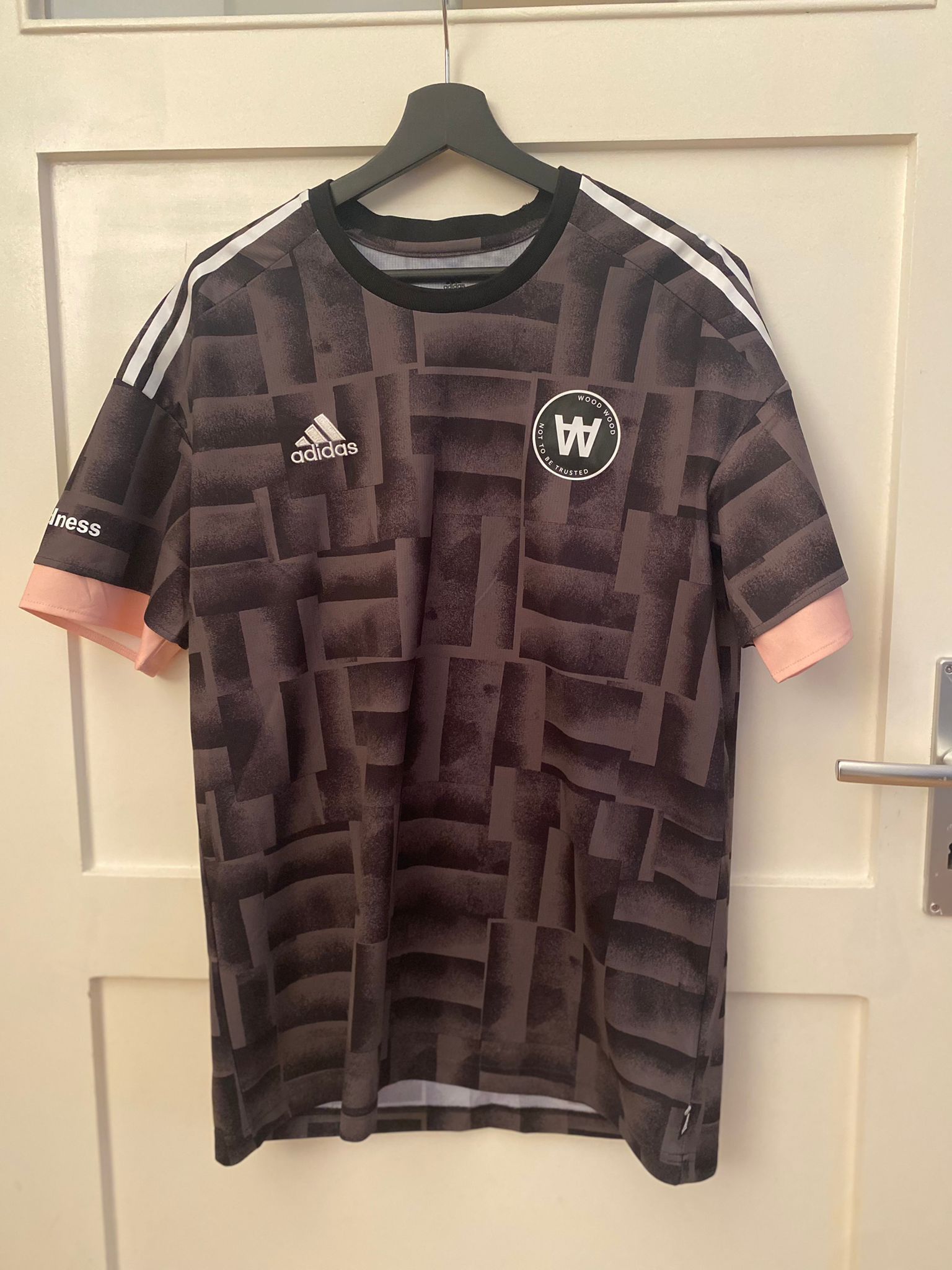 Wood Wood Adidas x Wood Wood 15th year anniversary football shirt Size US L / EU 52-54 / 3 - 1 Thumbnail