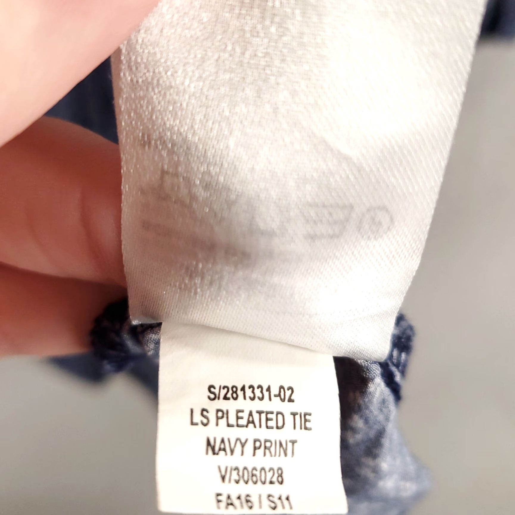 Old Navy Womens Dress L Navy Blue Ditsy Speckled Keyhole V Neck Pleated Tie Bohemian Classic Colorful Old Navy Size L / US 10 / IT 46 - 7 Thumbnail