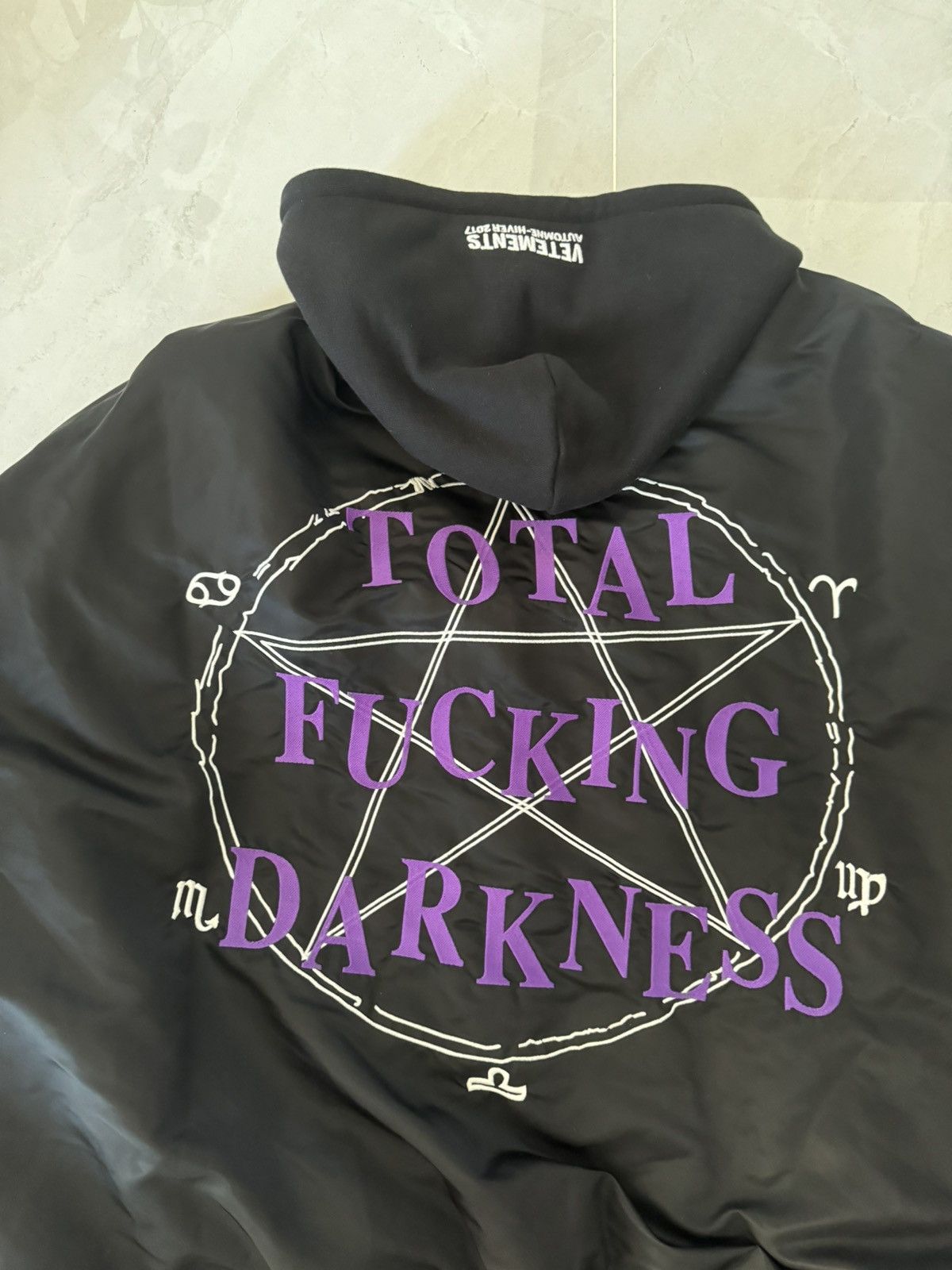 Vetements *HOMME* VETEMENTS AW16 TFD BOMBER Size US XS / EU 42 / 0 - 3 Thumbnail