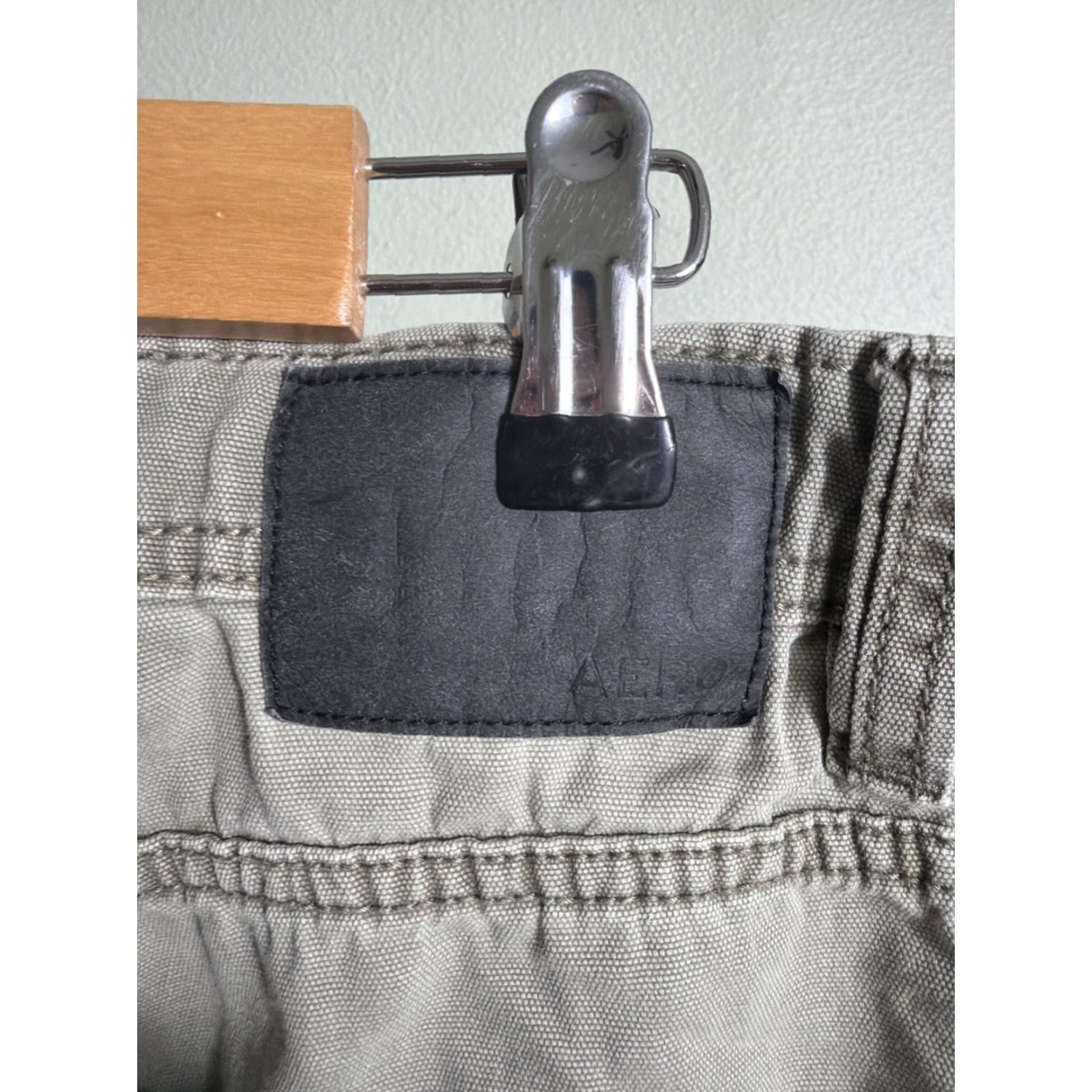 Vintage Aéropostale Carpenter Straight Pants Mens Size 34x30 Olive Green Utility Gray 34 30 Pants Mens Size US 34 / EU 50 - 7 Thumbnail