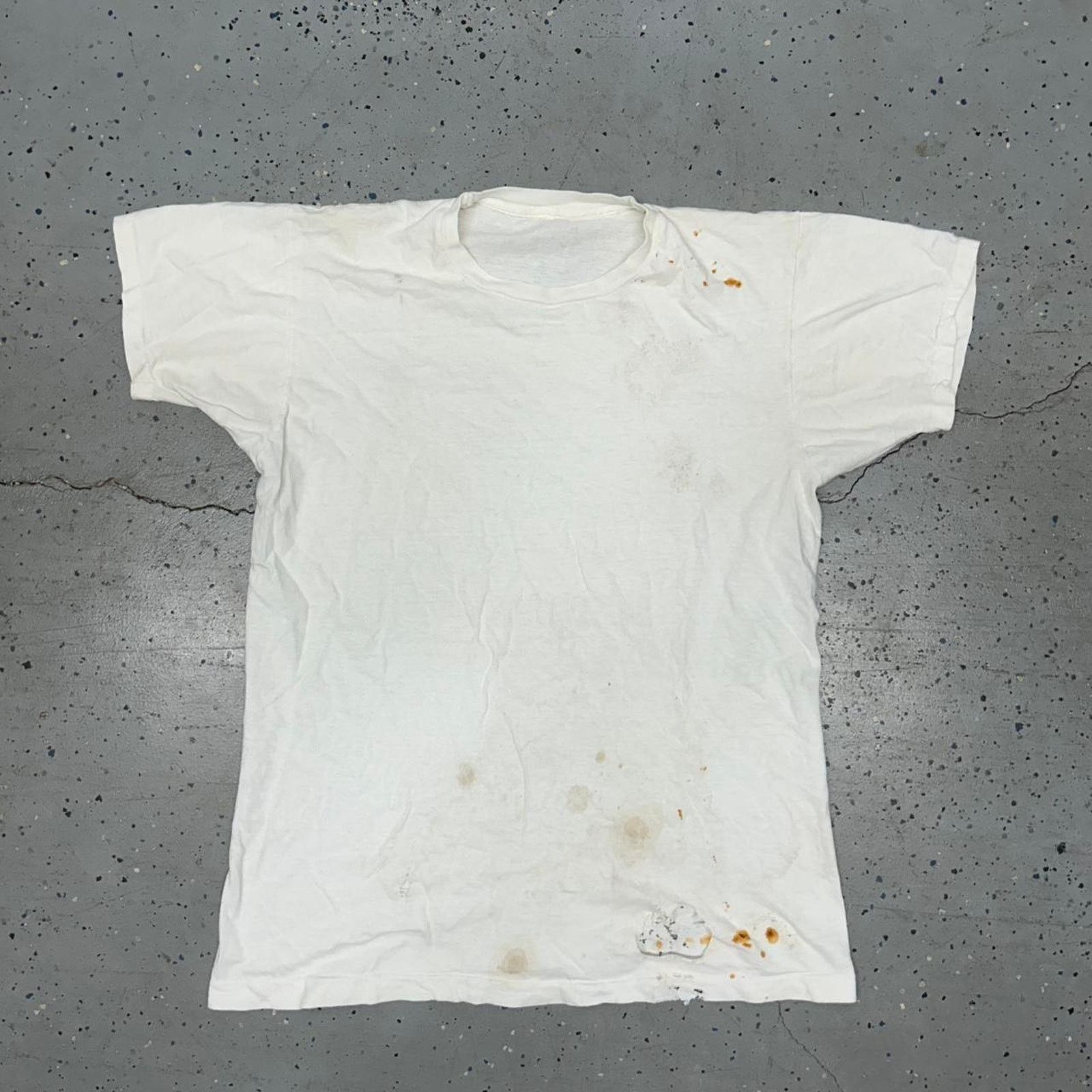 Other White vintage Distressed 60s/70s cotton t-shirt Size US L / EU 52-54 / 3 - 1 Thumbnail