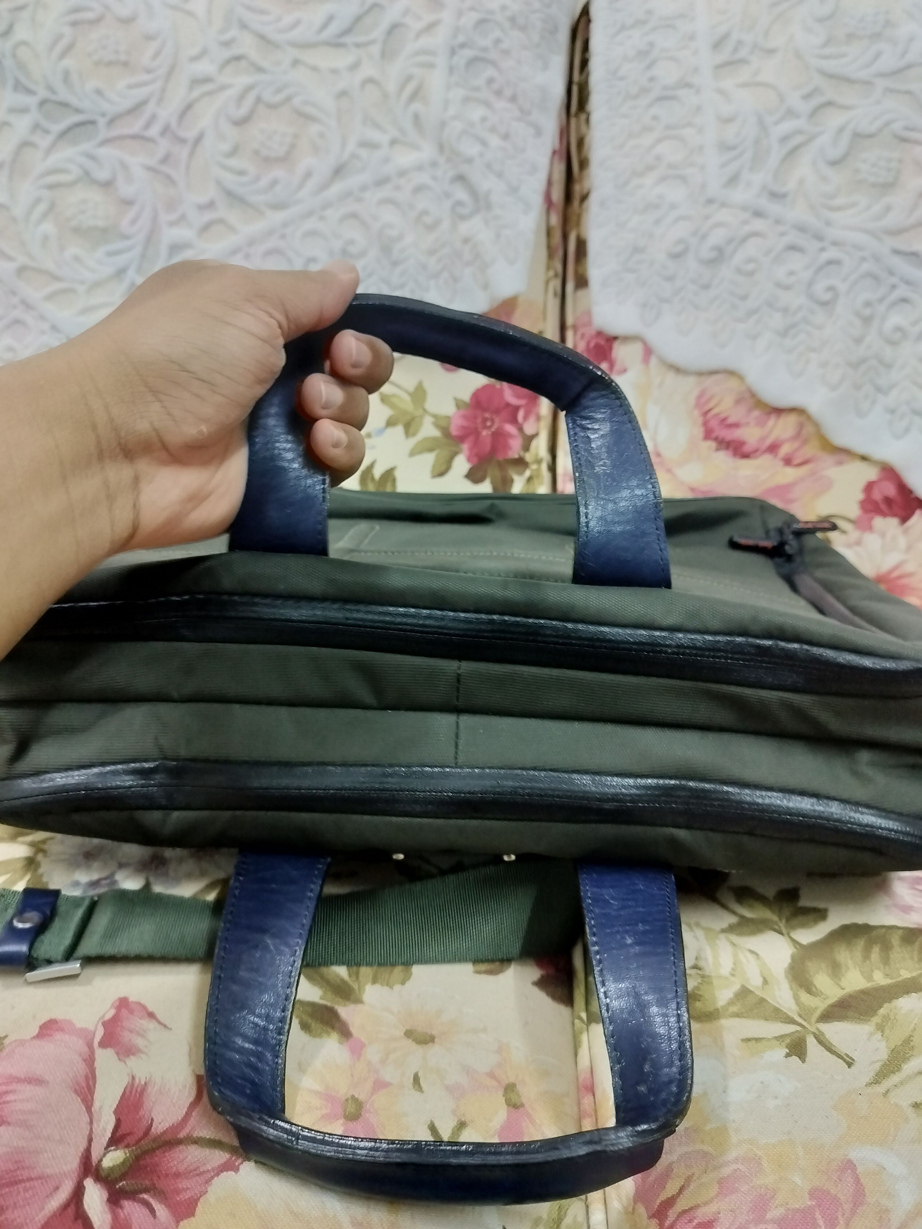 Designer × Paul Smith Paul Smith green colour massenger bag Size ONE SIZE - 17 Thumbnail