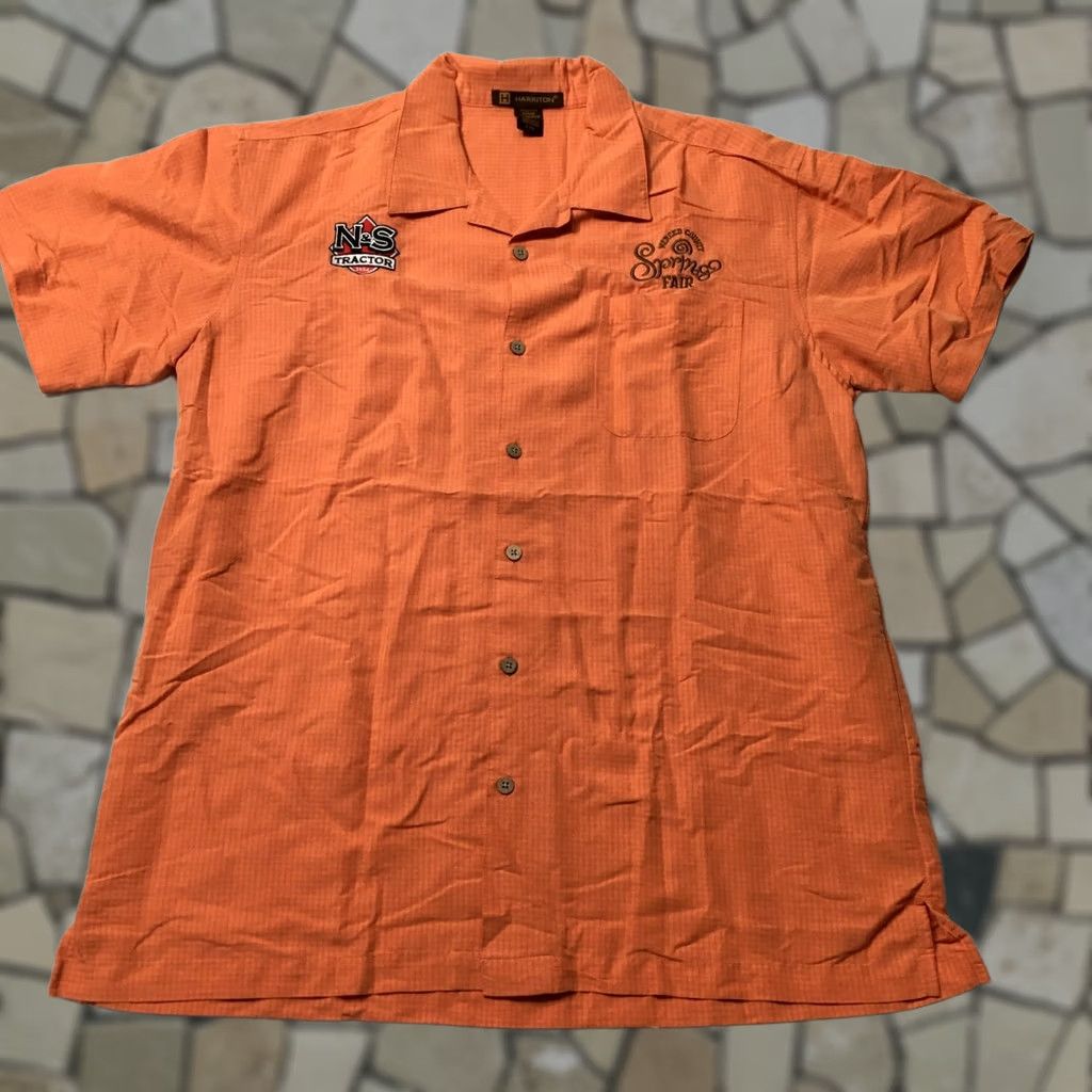Vintage Harriton Mens Button-Up Shirt Orange Short Sleeve Embroidered Chest Pocket 70% rayon 30% polyester M560 Athletic Regular Size L Size US L / EU 52-54 / 3 - 1 Thumbnail