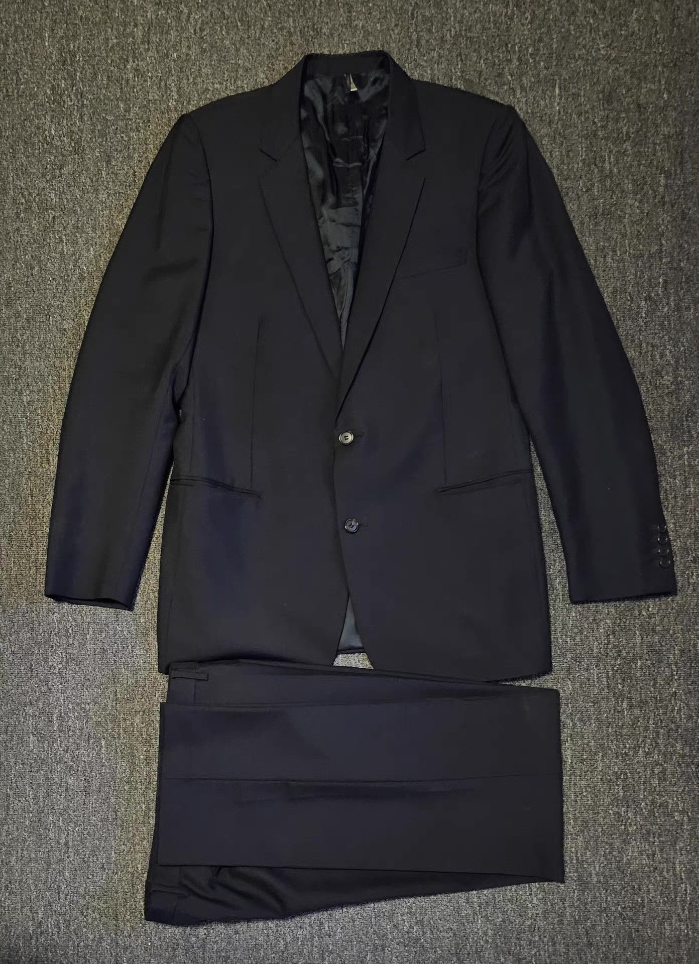 Dior Dior Men's Wool & Mohair Blend Suit. Q4 Size 50R - 1 Thumbnail