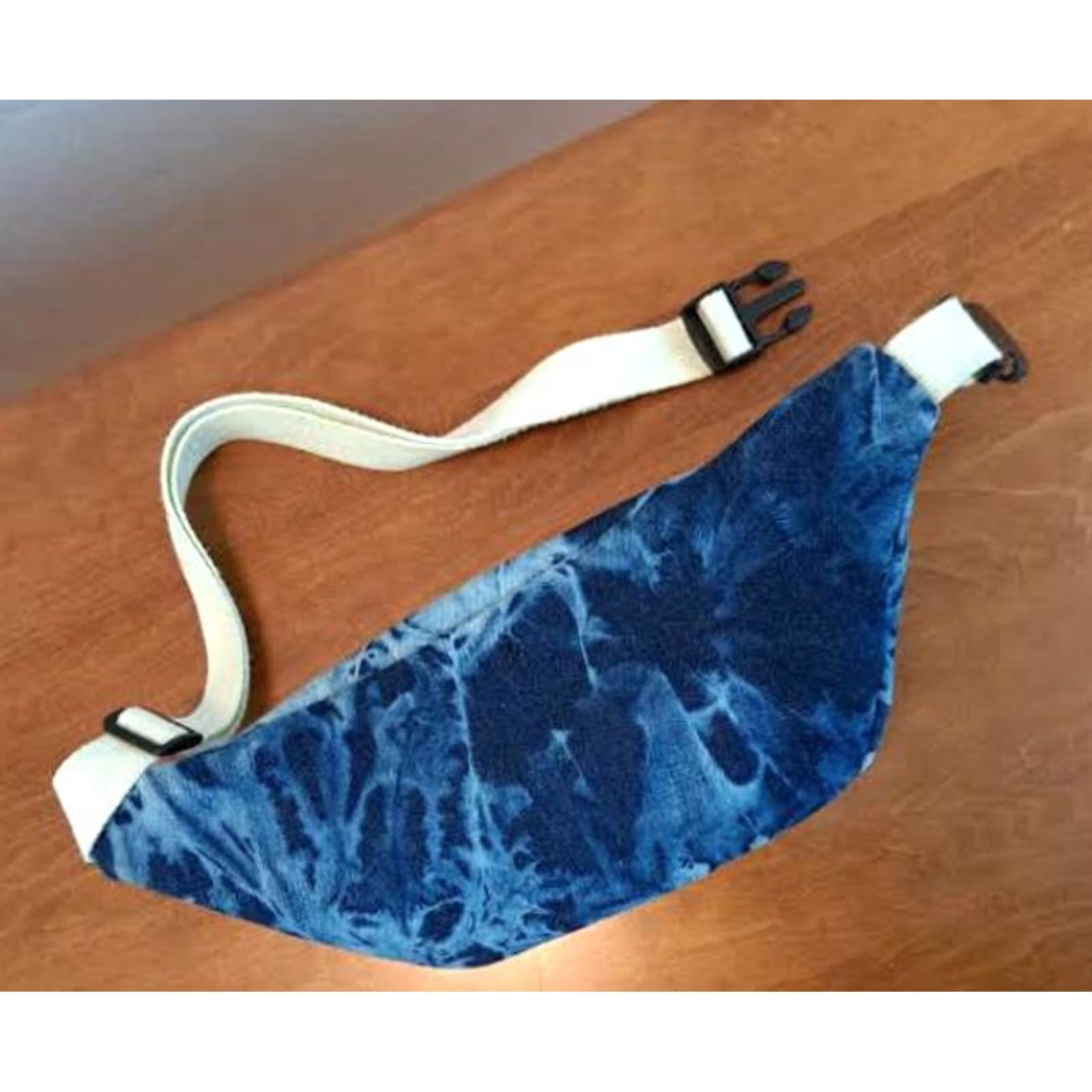 Vintage Wild Fable Tie-Dye Belt Bag & Fanny Pack Medium Adjustable Strap White Blue Womens Size ONE SIZE - 5 Thumbnail