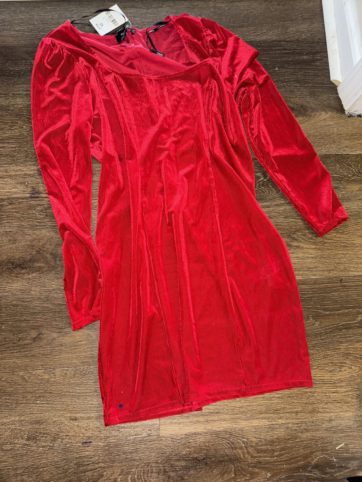 Forever 21 Forever 21 red velvet long sleeve body-con style mini dress Size XXL / US 16-18 / IT 52-54 - 3 Thumbnail